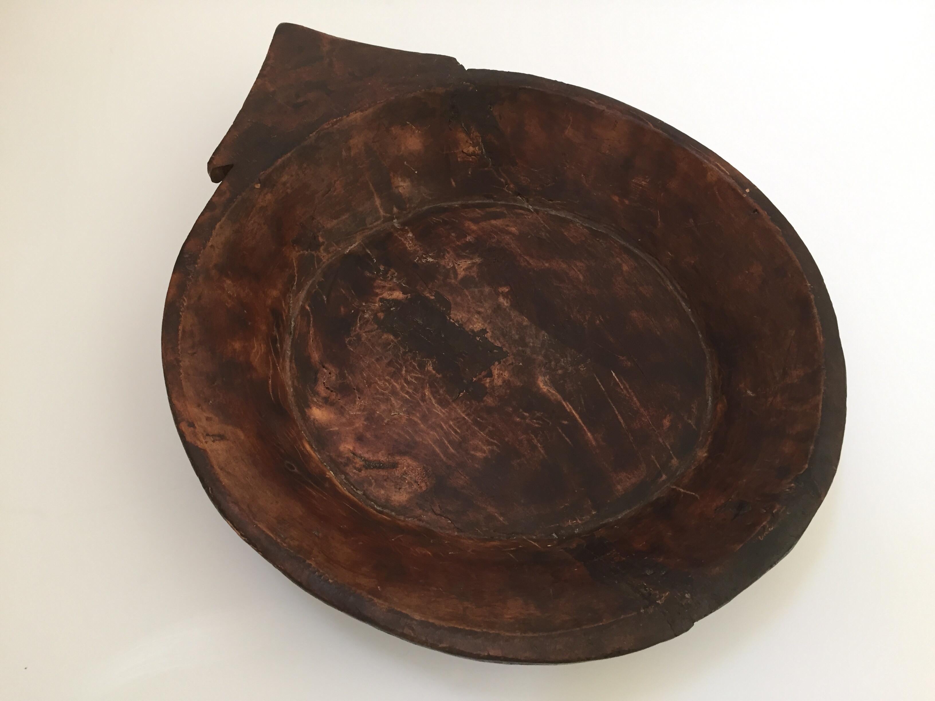 Large Hand-Carved Tribal Wooden Bowl from the Batak of Sumatra 11