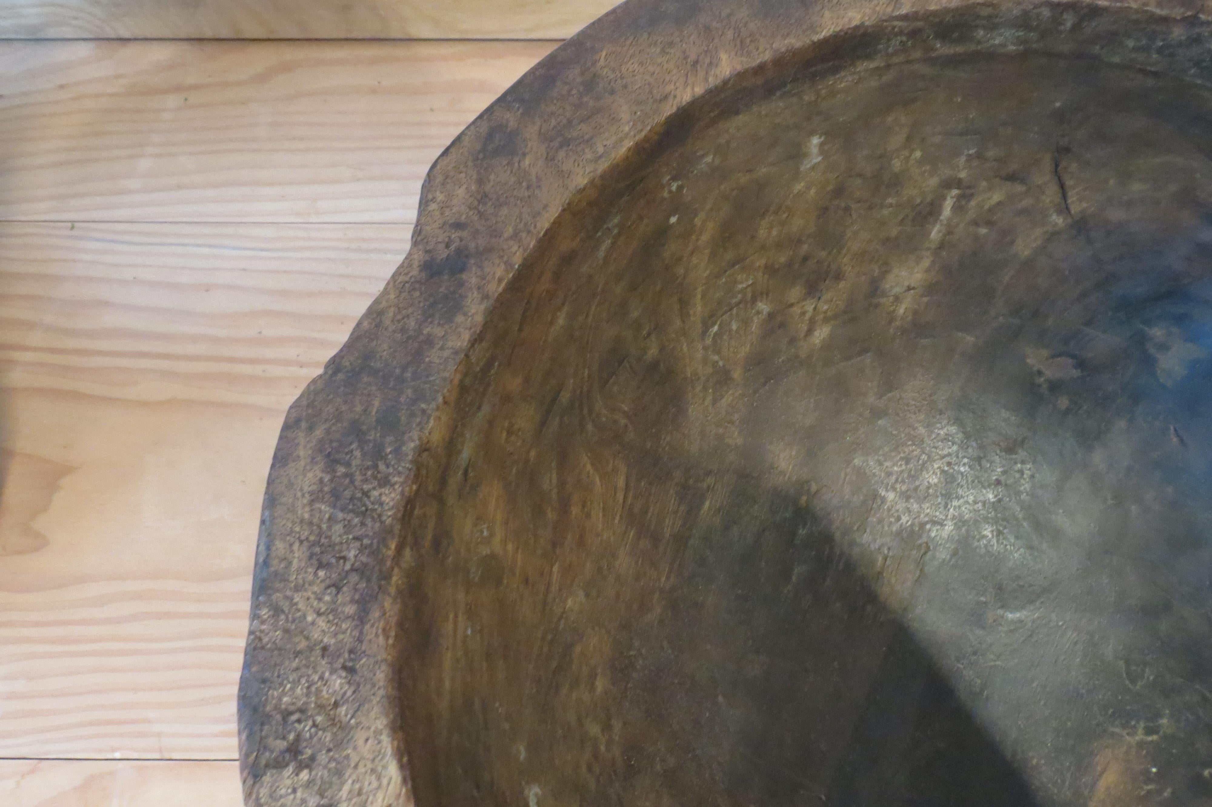 Large Hand Crafted African Hardwood Wooden Bowl  4