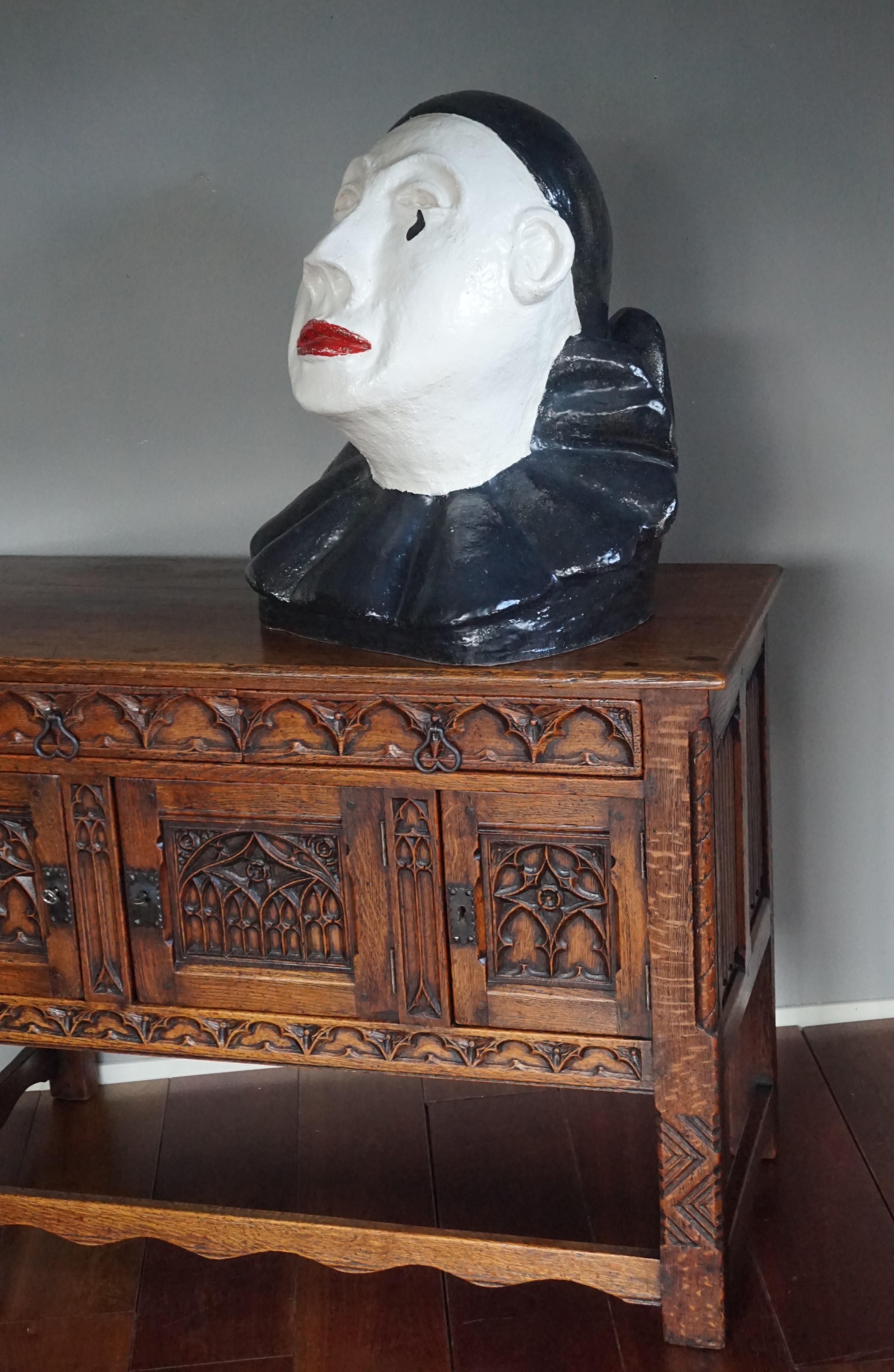 Large Handcrafted Glazed & Marked Midcentury Pierrot Bust / Pedrolino Sculpture For Sale 9