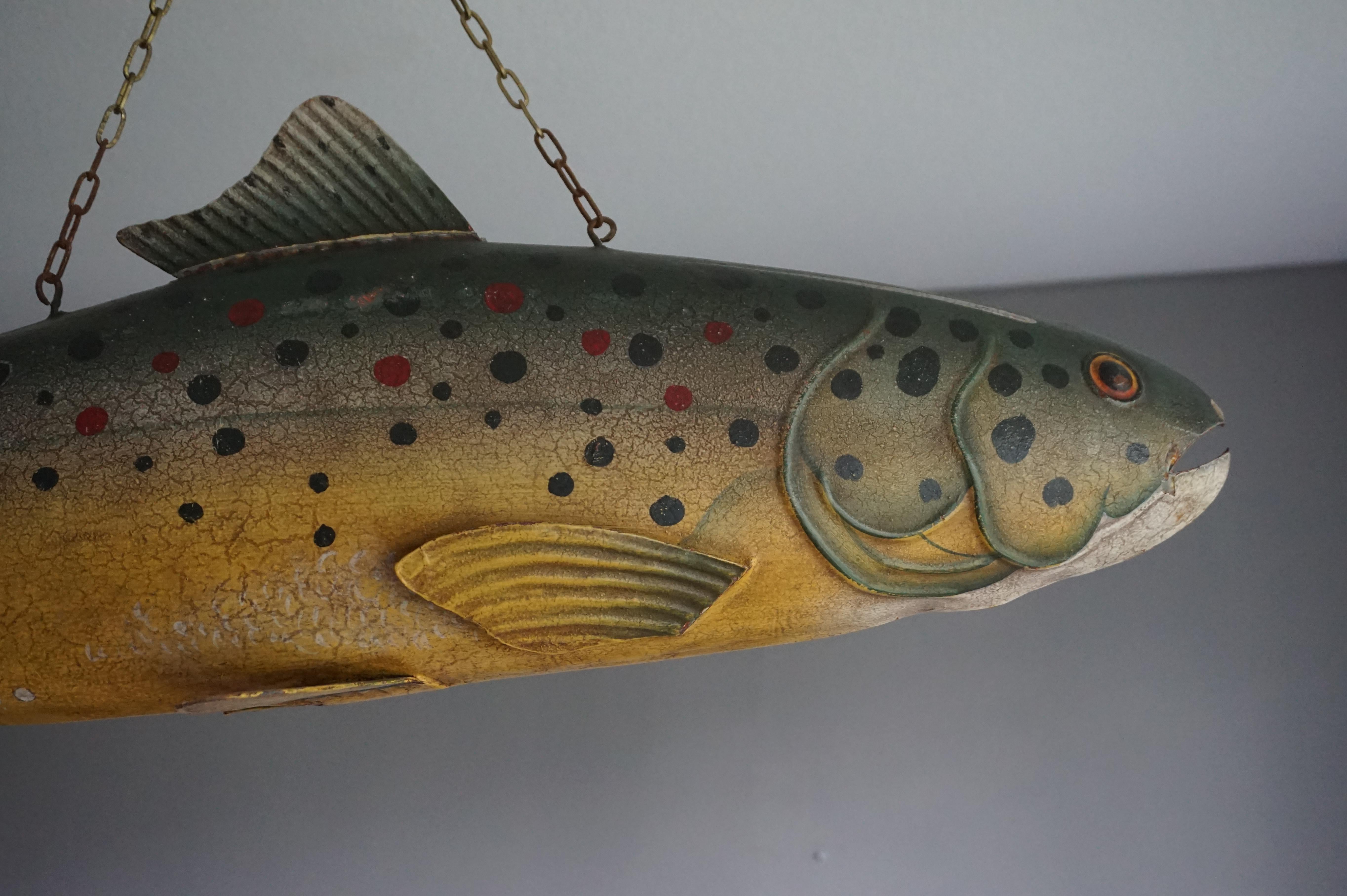 Large Unique & Hand Painted Antique Folk Art Metal Trout Sign from Fish Monger's In Good Condition In Lisse, NL