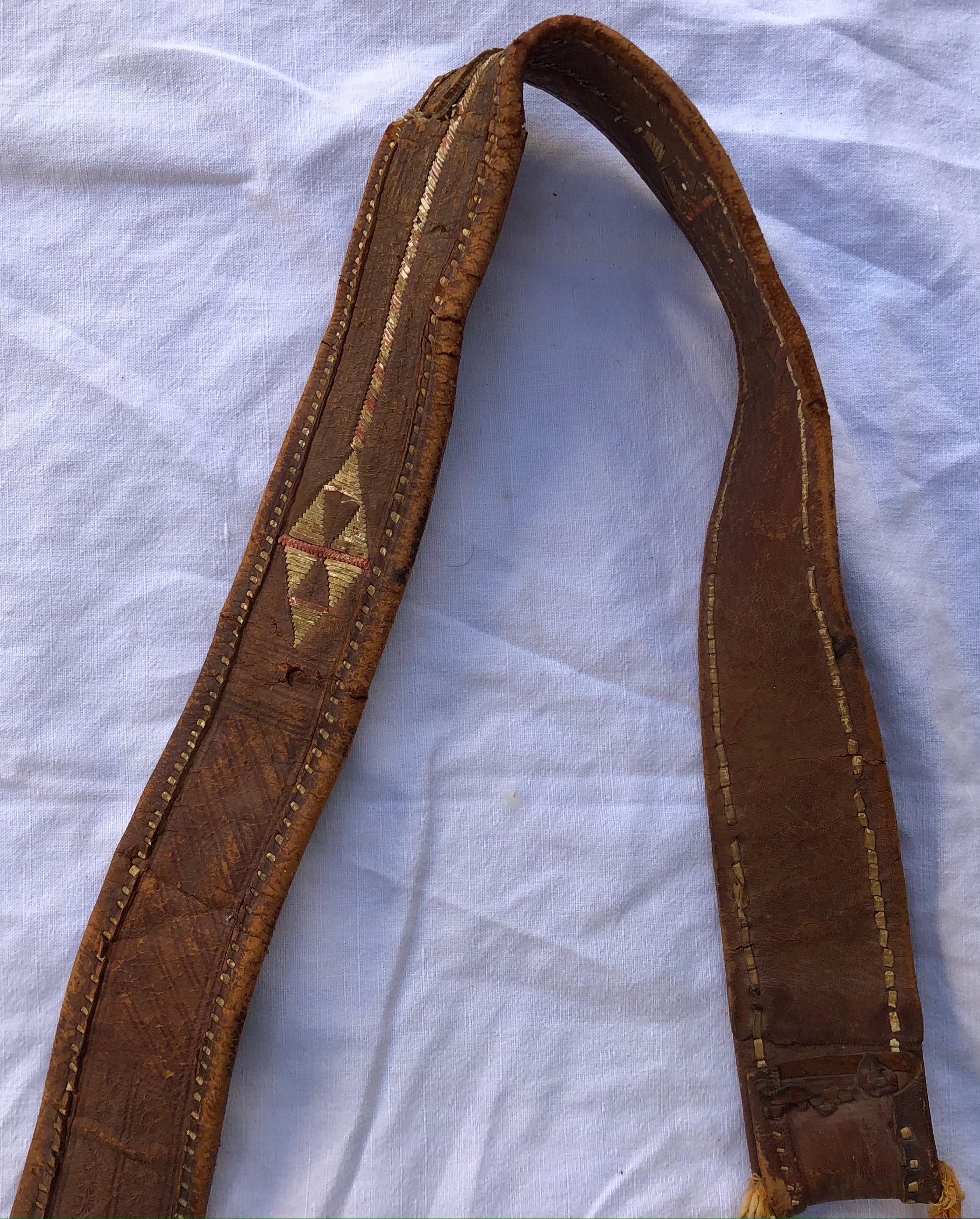 Large Hand-Crafted Leather Tribal Tuareg Berber Sahara Bag For Sale 1