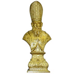 Große handgehämmerte antike Messing-Skulptur eines Bischofs