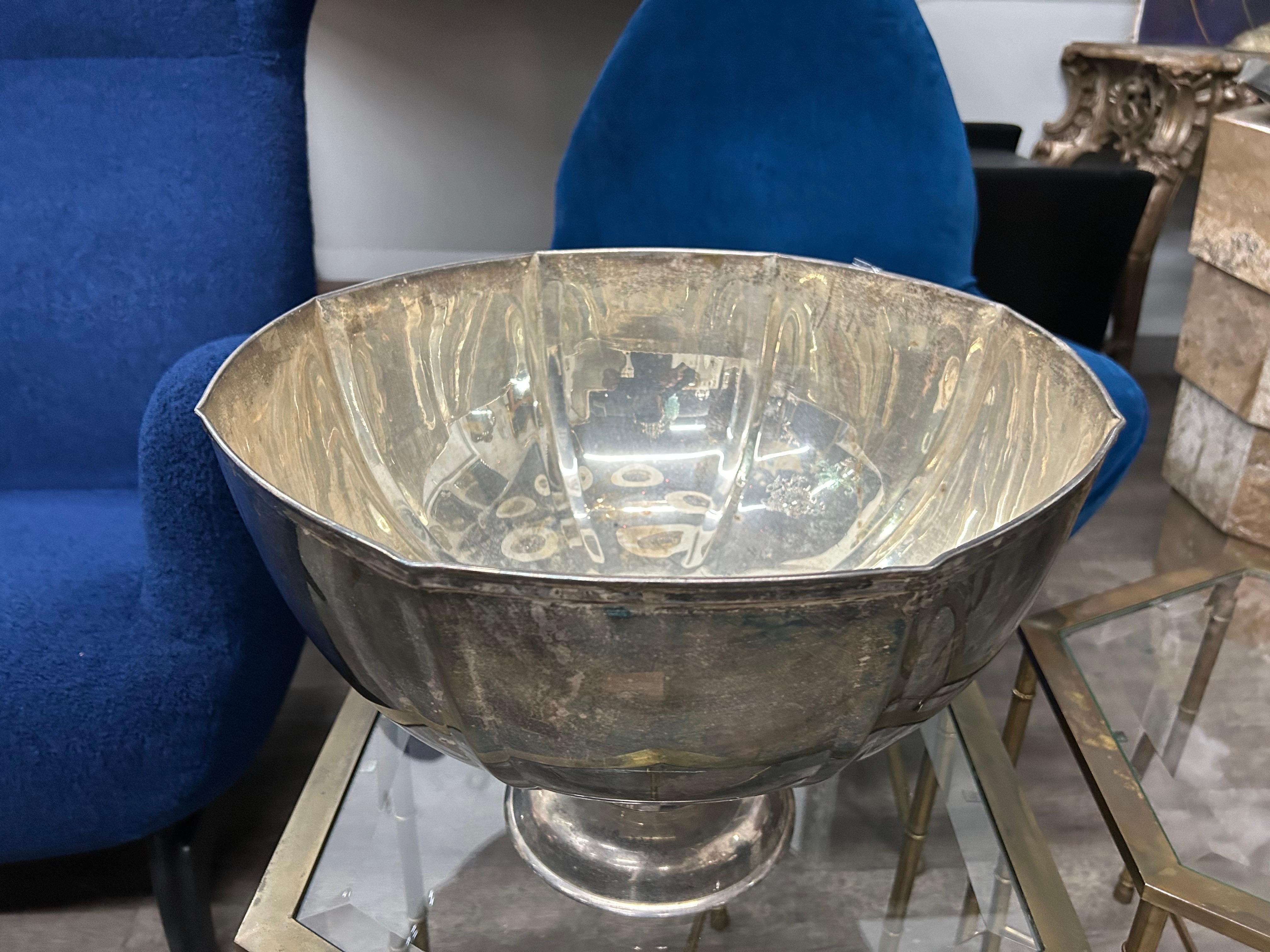 Unknown Large Hand Hammered Buccellati Style Silver Plated Bowl