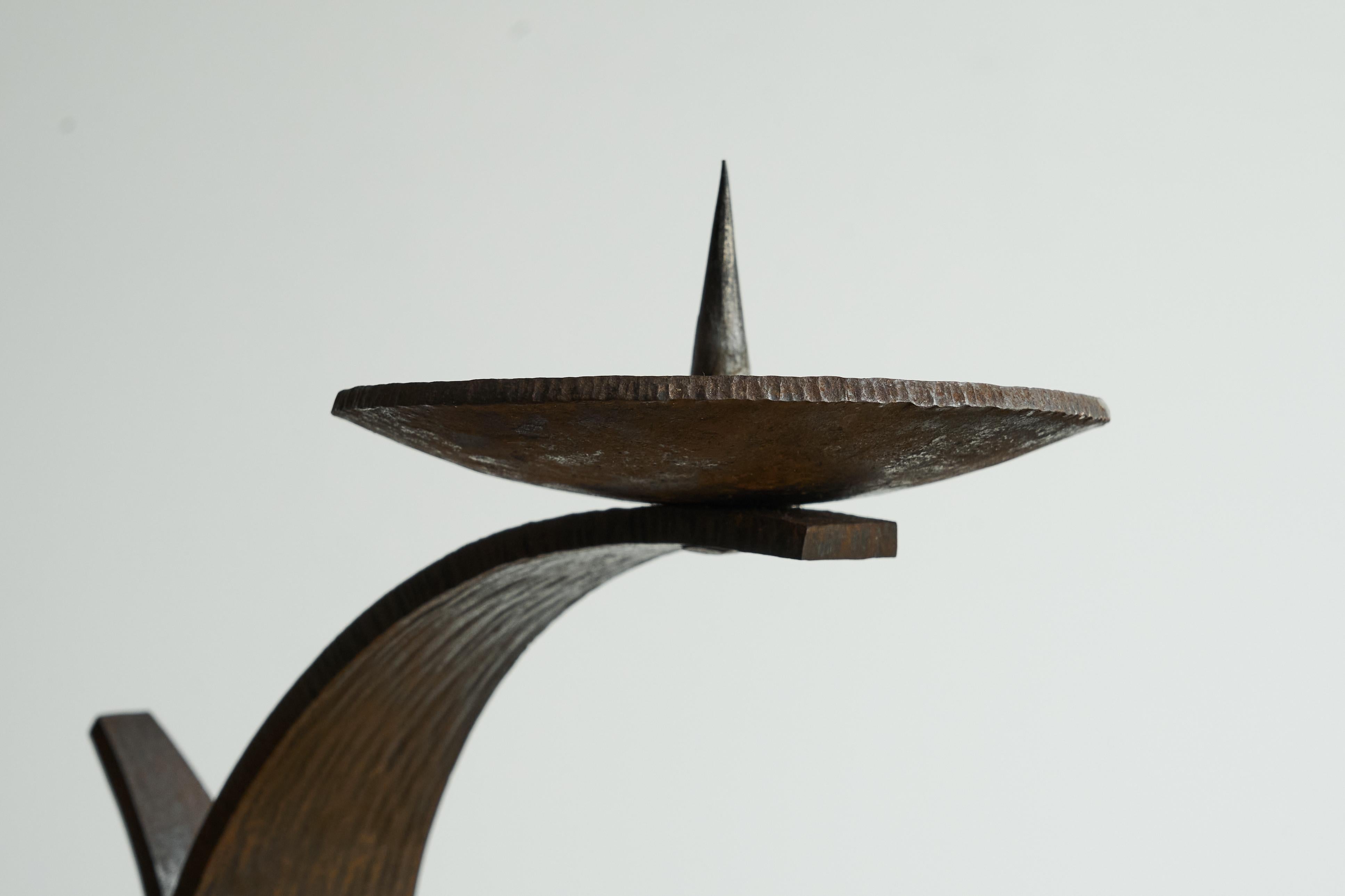 Large Hand Hammered Candle Holder in Wrought Iron Early 20th Century In Good Condition For Sale In Meer, VAN