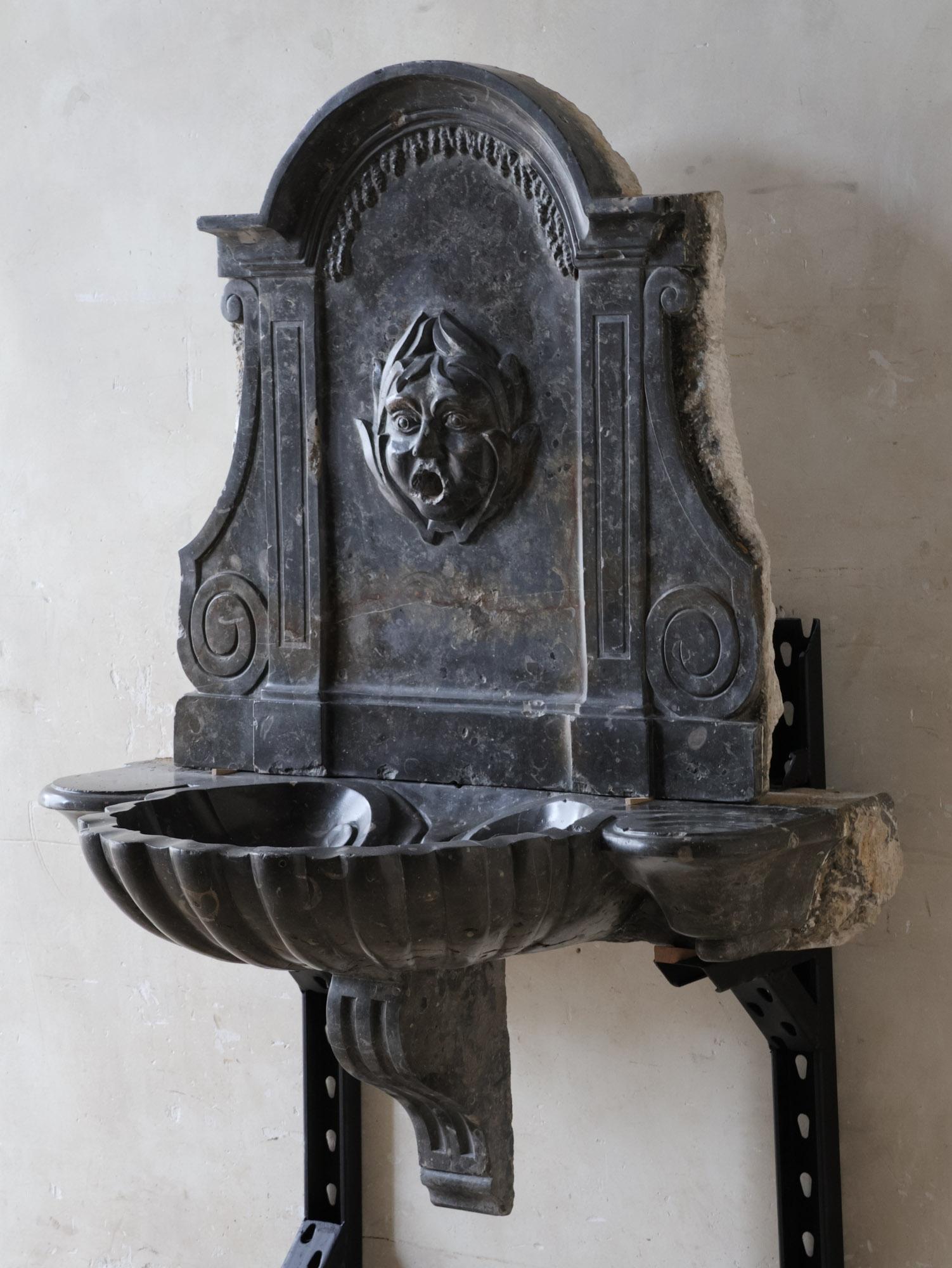 Large Hand-hewn St. Cyr Marble Wall Fountain from the 18th Century For Sale 2