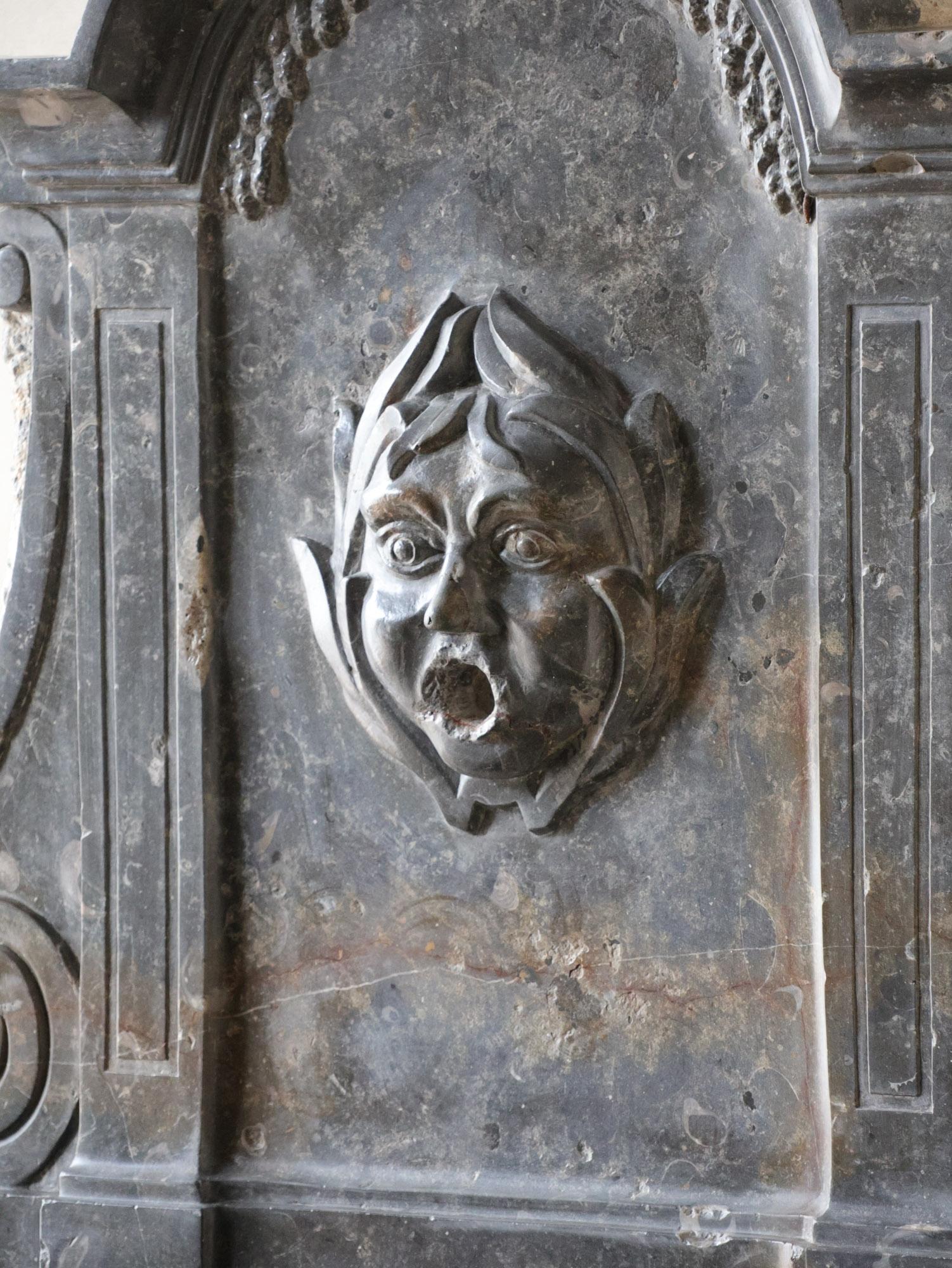 Large Hand-hewn St. Cyr Marble Wall Fountain from the 18th Century For Sale 3