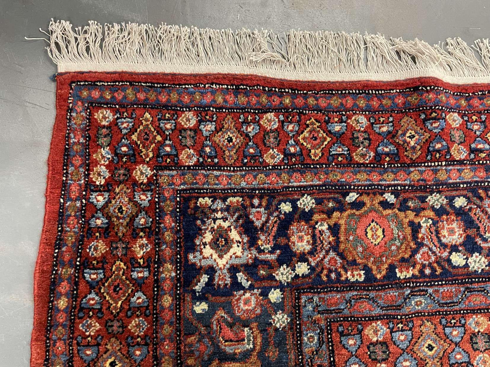 Großer handgeknüpfter kurdischer Bidjar-Teppich, Westasien, Rostwolle Wohnzimmerteppich im Angebot 7