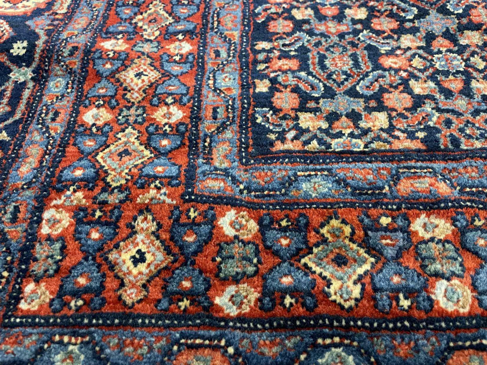 Großer handgeknüpfter kurdischer Bidjar-Teppich, Westasien, Rostwolle Wohnzimmerteppich im Angebot 10