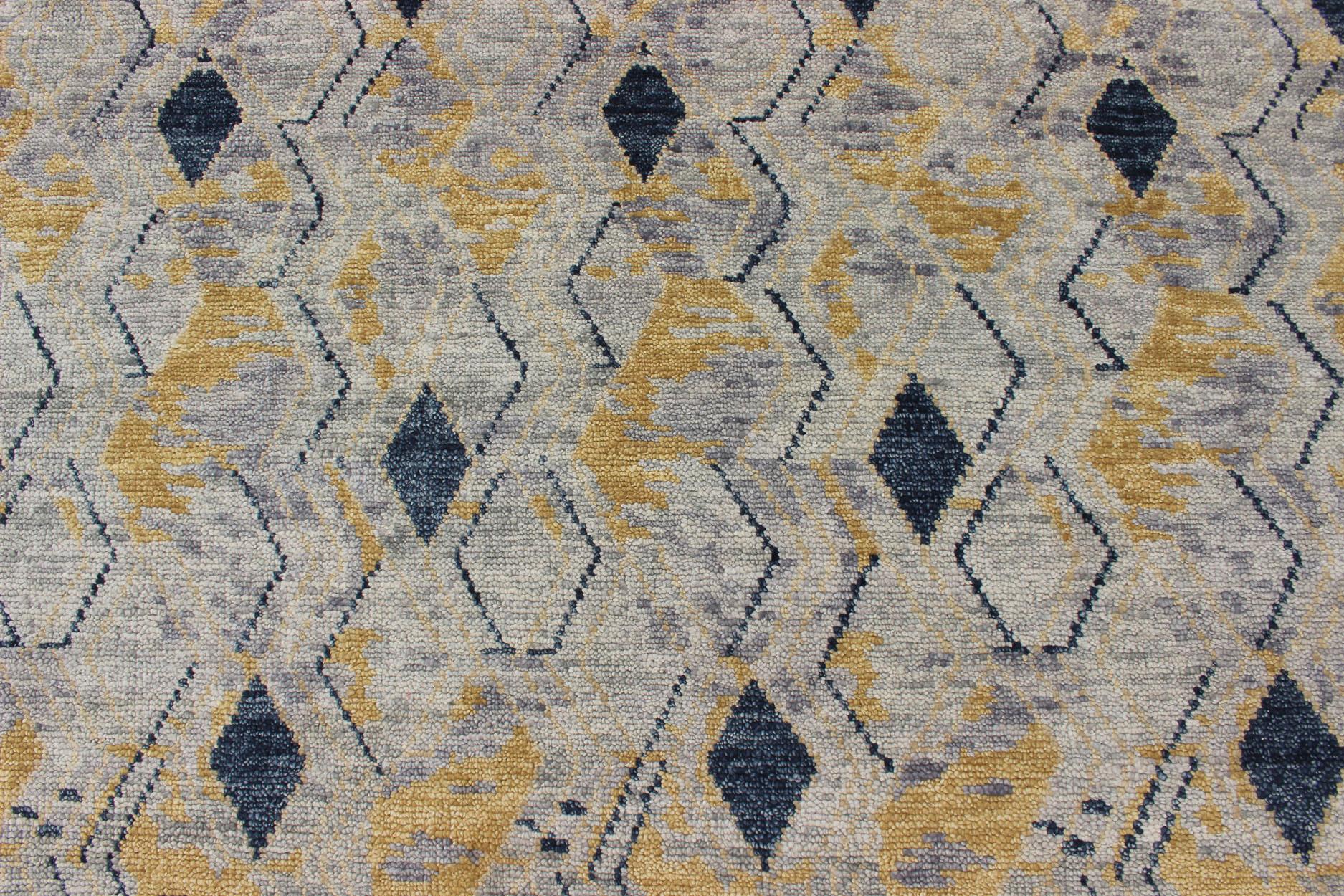 Indian Large Hand Knotted Wool Modern Rug With Diamond Design in Yellow and Blue For Sale