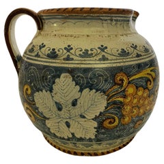 Grande brocca/pentola di maiolica del XIX secolo dipinta a mano.