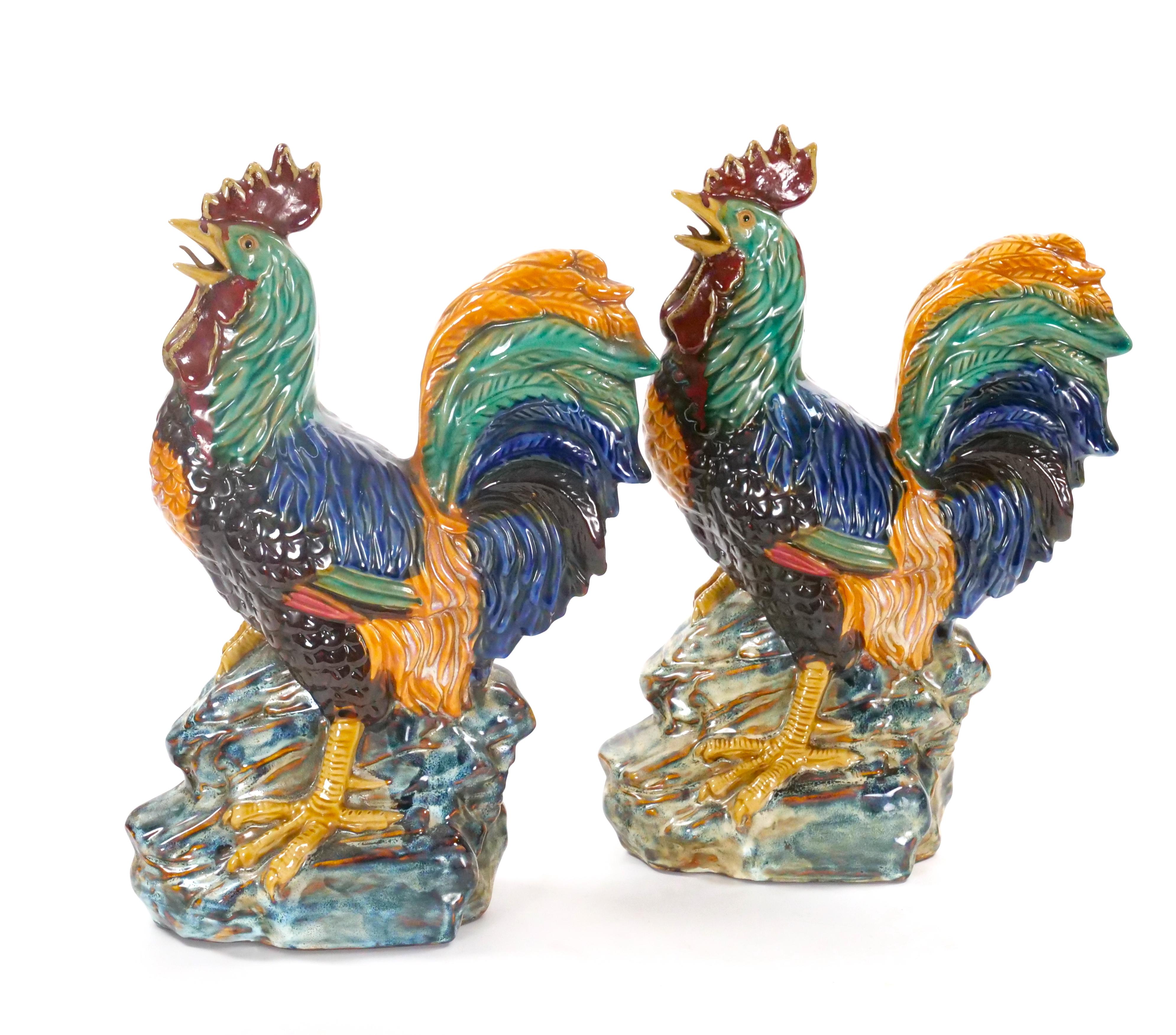 Gran Vajilla de Porcelana Inglesa Pintada a Mano y Decorada Gallo Decorativo en venta 6