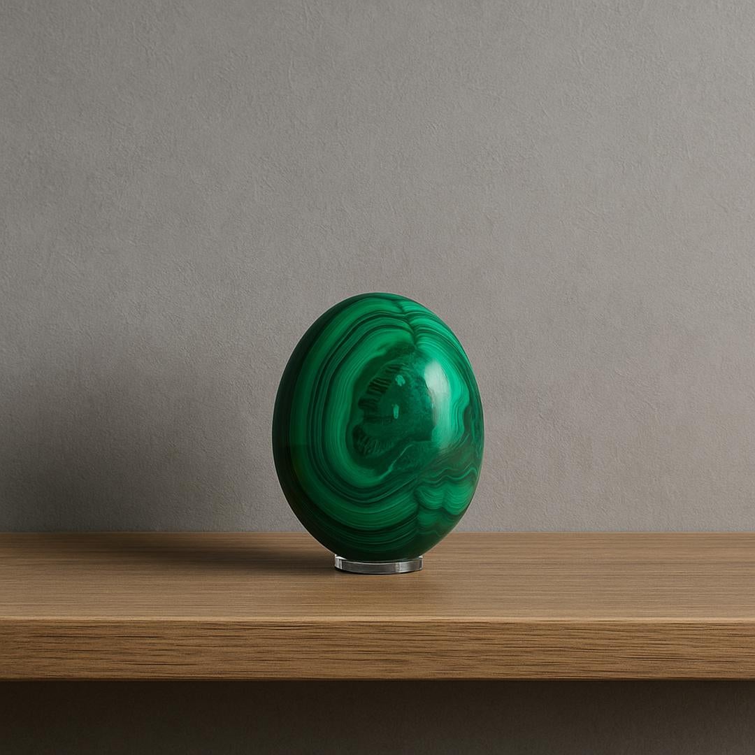 Large Hand-Polished Malachite Egg For Sale 1