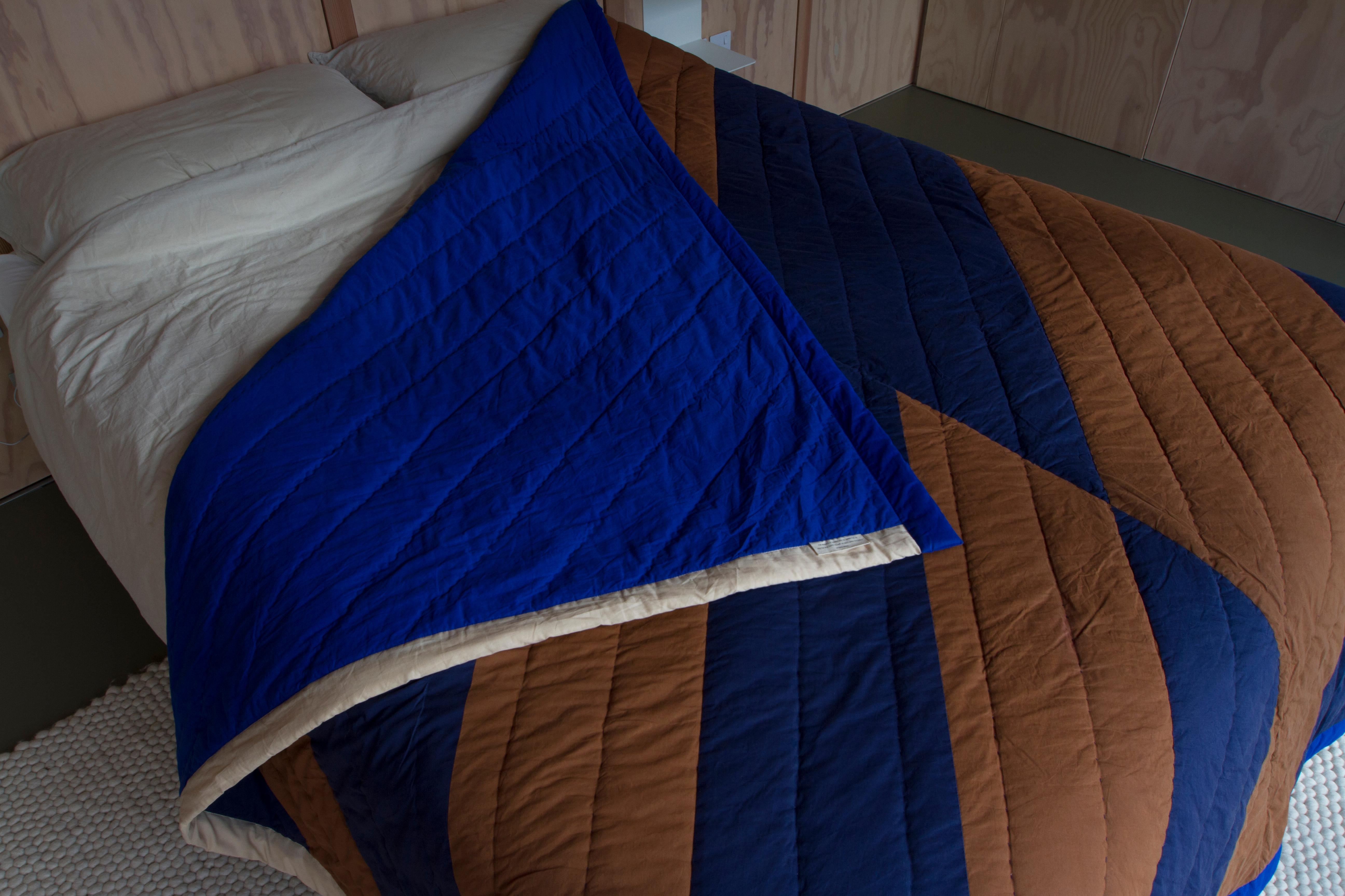 Indian Extra large hand quilted patchwork bed quilt made from organic cotton throw For Sale