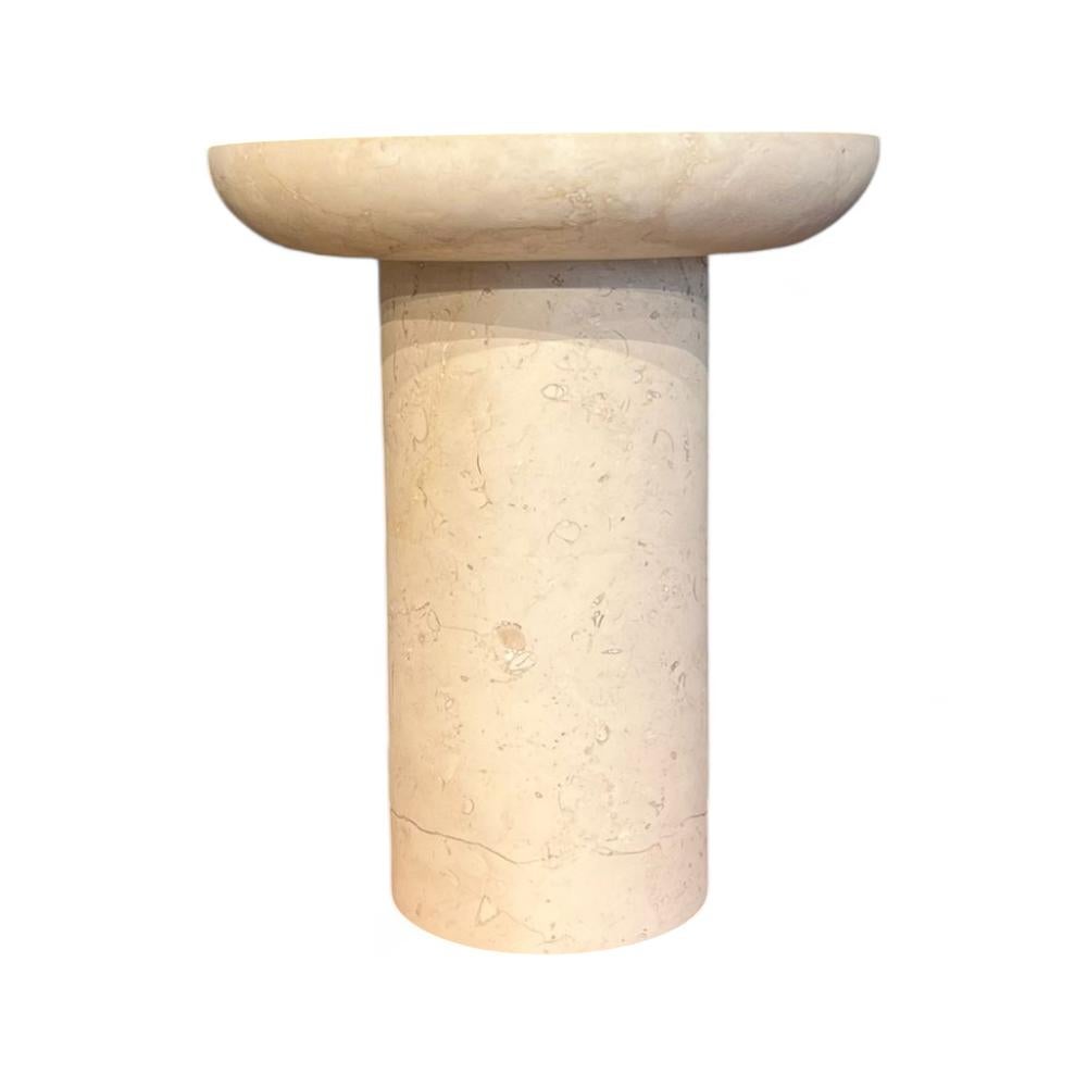 Grande vaso scolpito a mano in travertino Maya da Taller Maya, 2024 in vendita 2