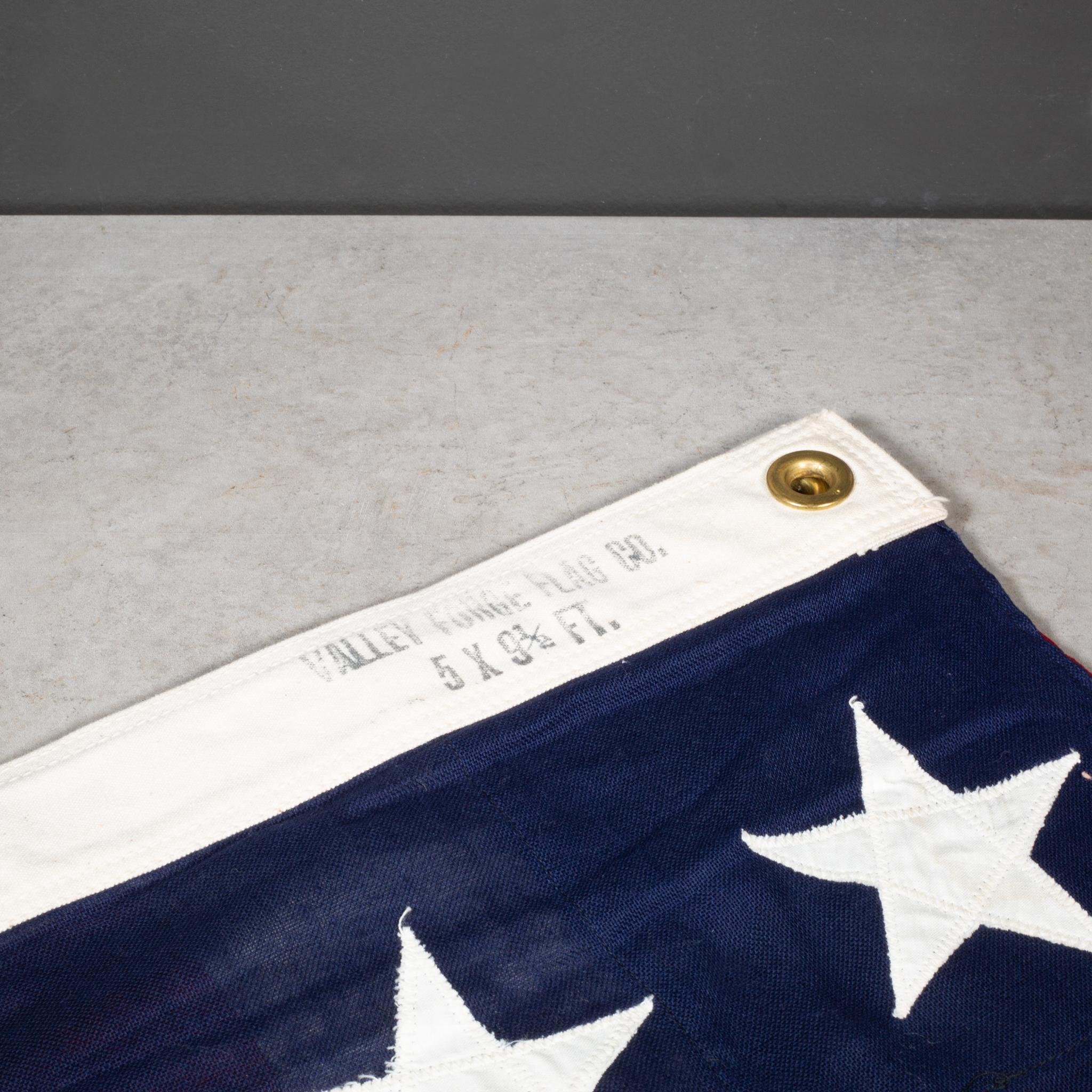 Gran bandera americana cosida a mano con 48 estrellas c.1940-1950 Latón en venta