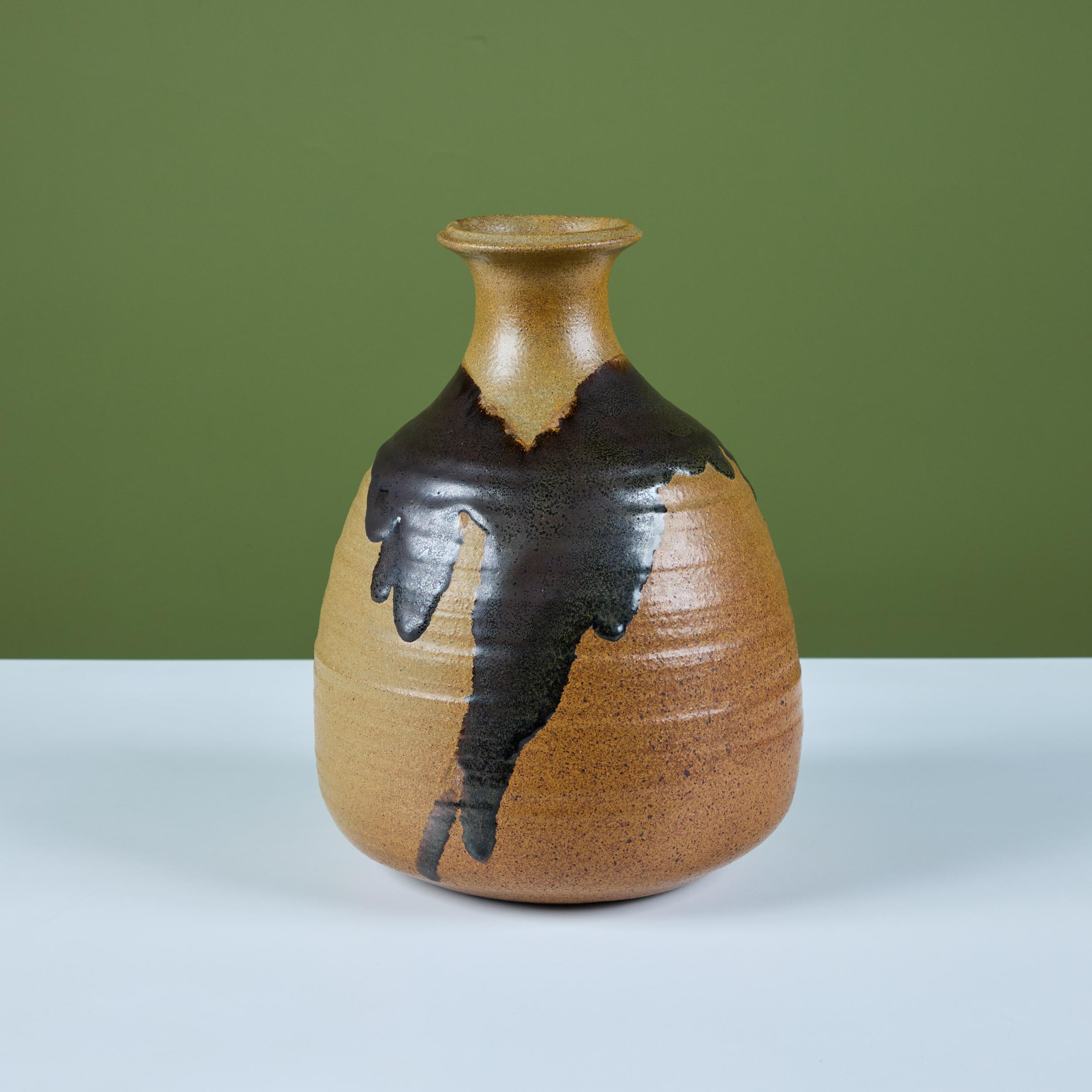 Smaltato Vaso grande in gres fatto a mano con smalto a goccia in vendita