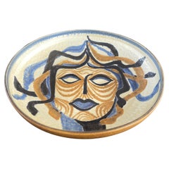 Ciotola in ceramica con testa di Medusa realizzata a mano da Studio A, centrotavola di Ambacht, anni '70