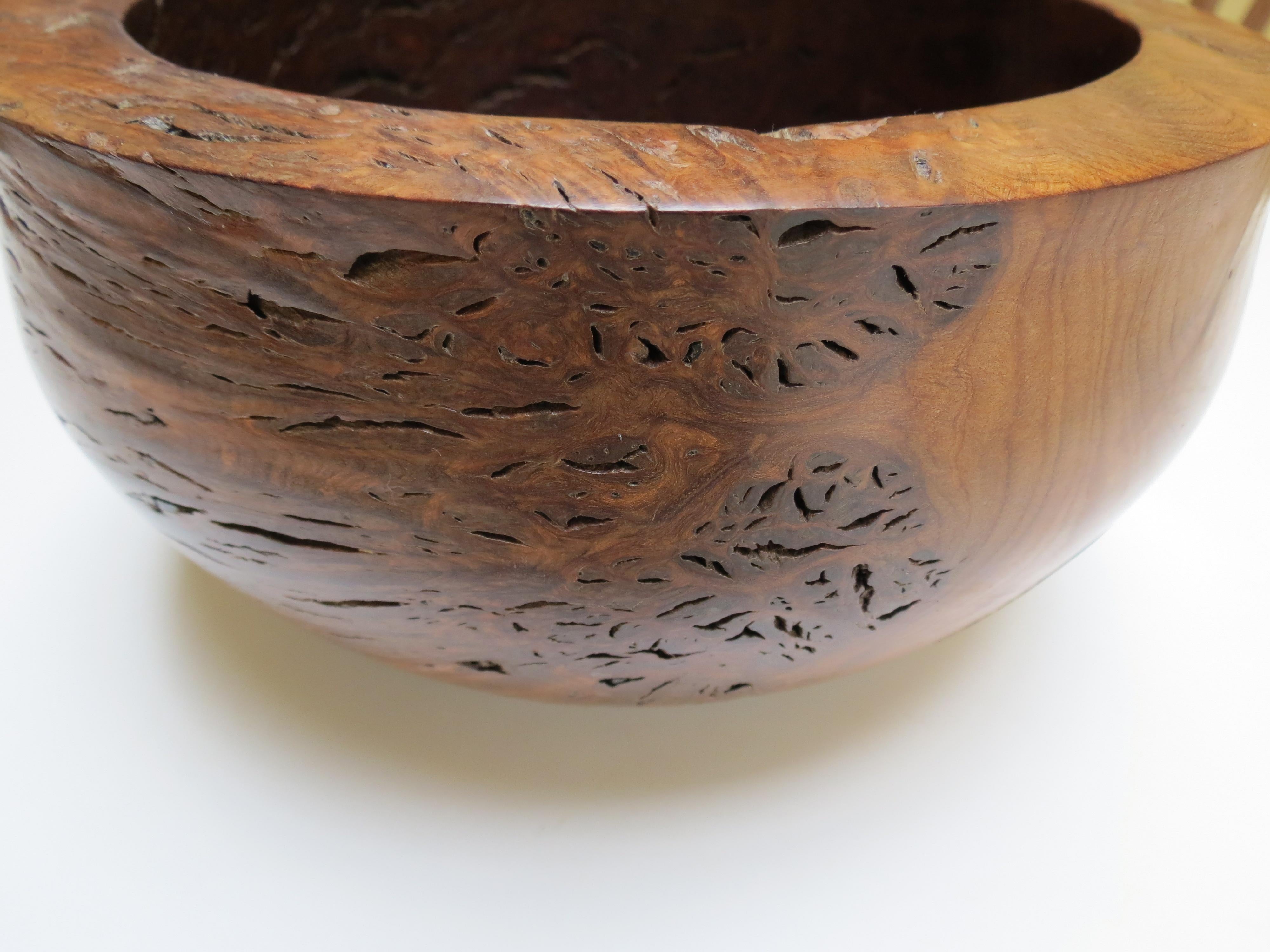 Hand-Crafted Large Hand Turned Jarrah Wood Decorative Bowl 1980s For Sale