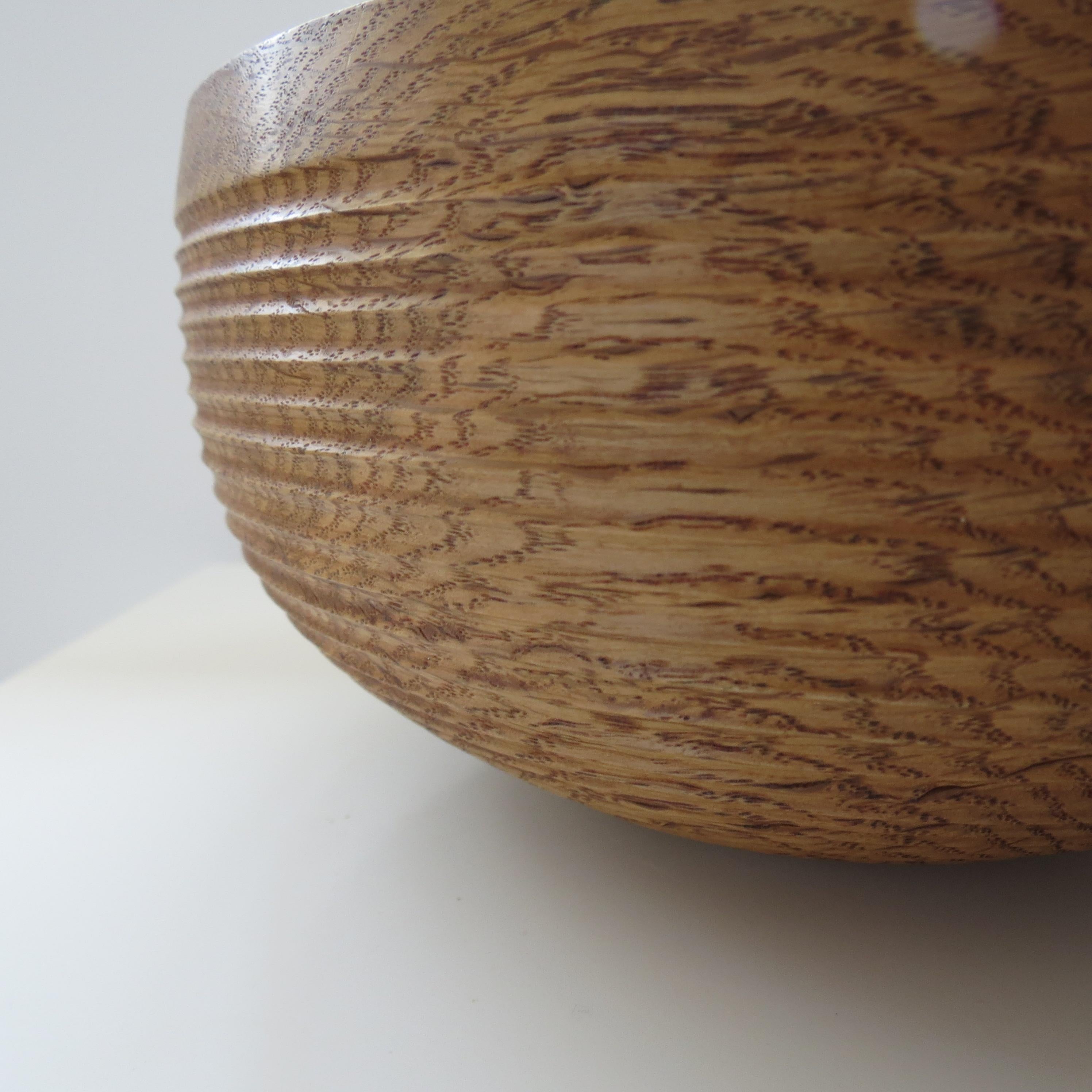 Grand bol décoratif en Oak Oak tourné à la main en vente 4