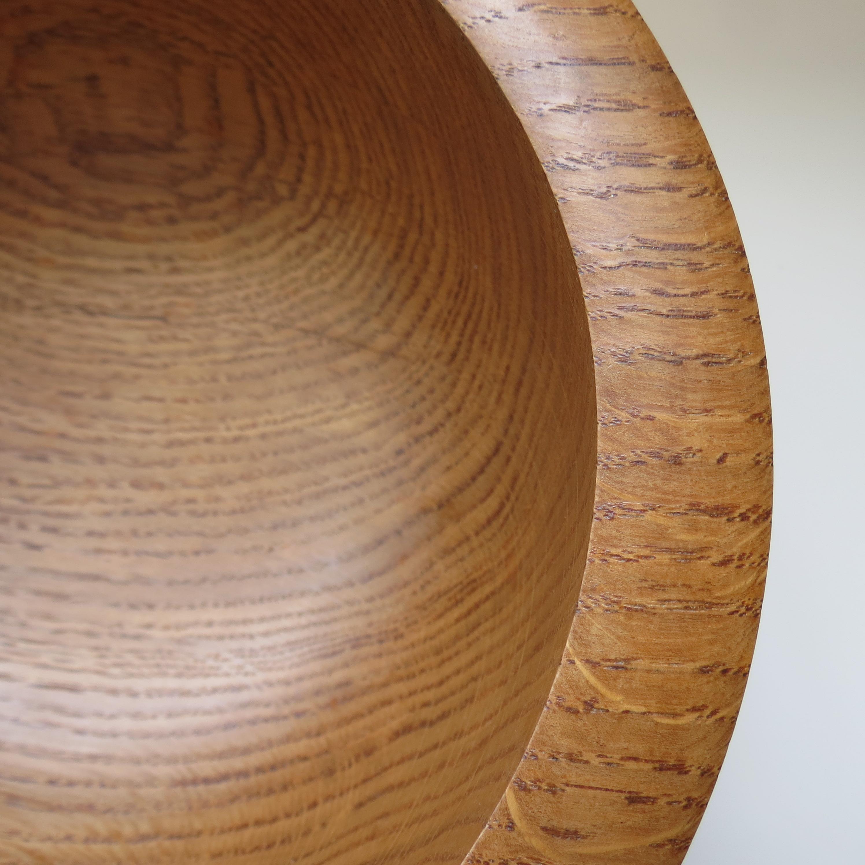 20ième siècle Grand bol décoratif en Oak Oak tourné à la main en vente