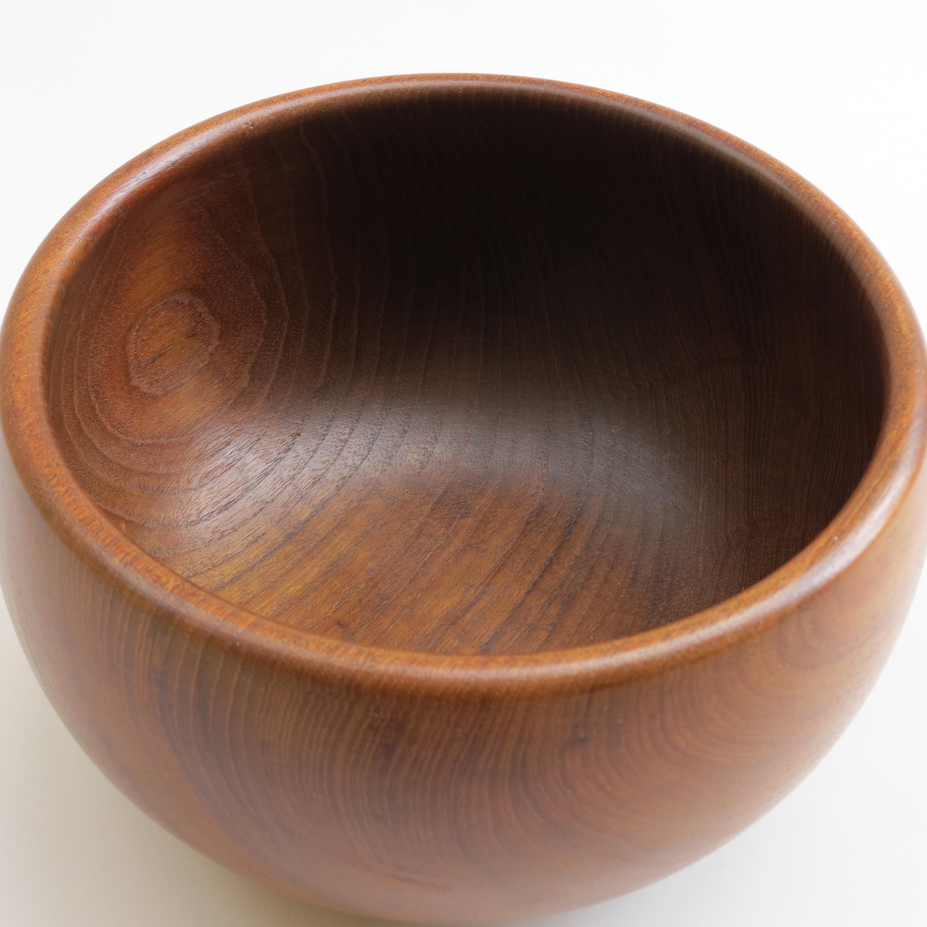 Hand-Crafted Large Handcrafted Teak Wooden Bowl by Galatix, England, 1970s