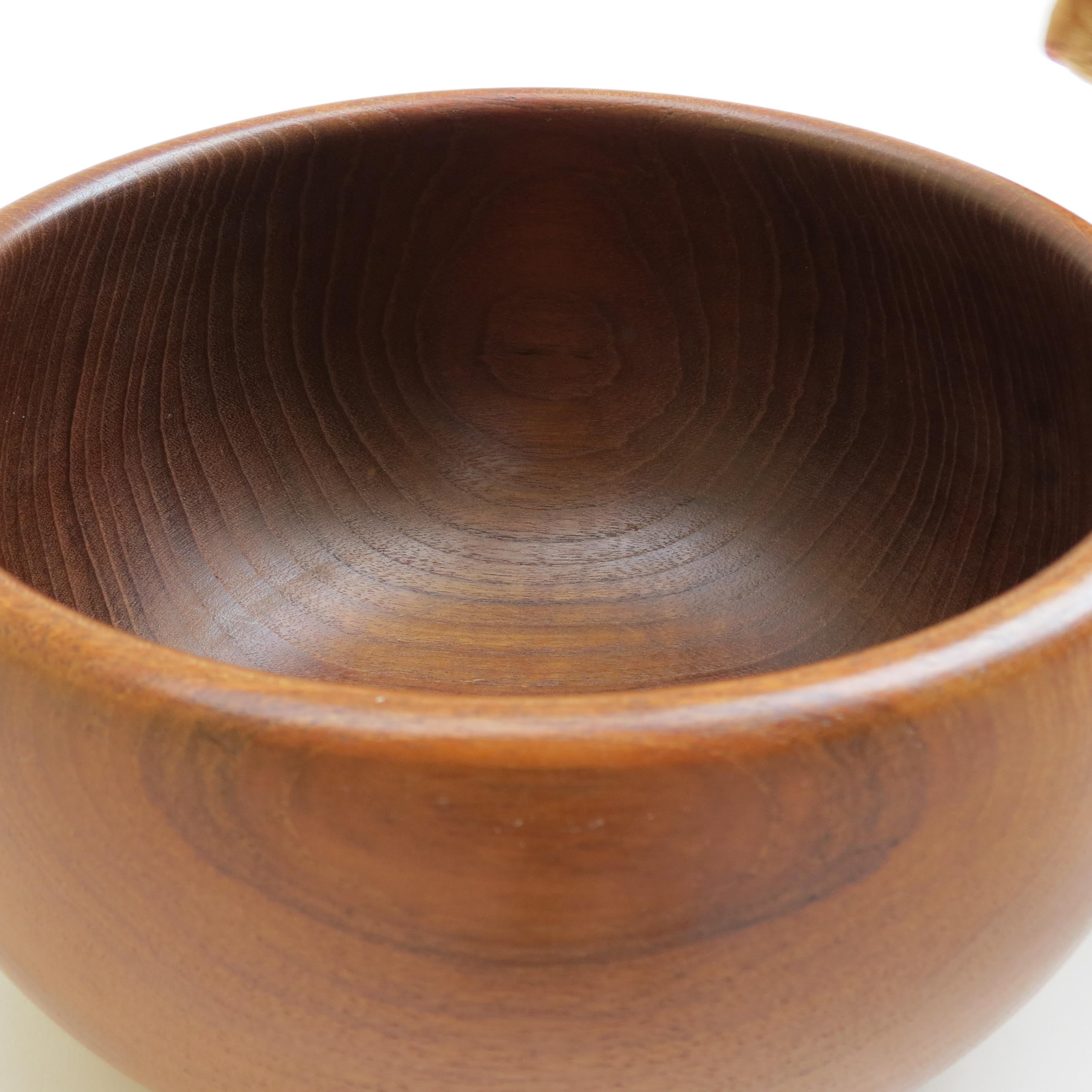 Large Handcrafted Teak Wooden Bowl by Galatix, England, 1970s 2