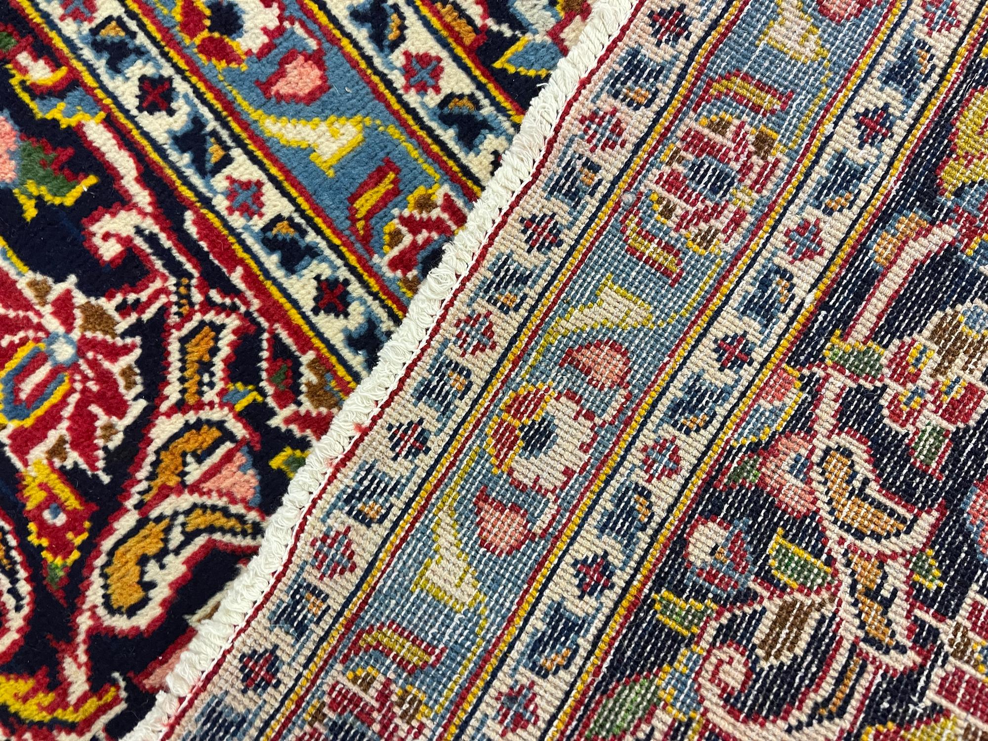 Großer handgefertigter traditioneller roter Orientteppich aus Wolle 216 x 321 cm im Angebot 4