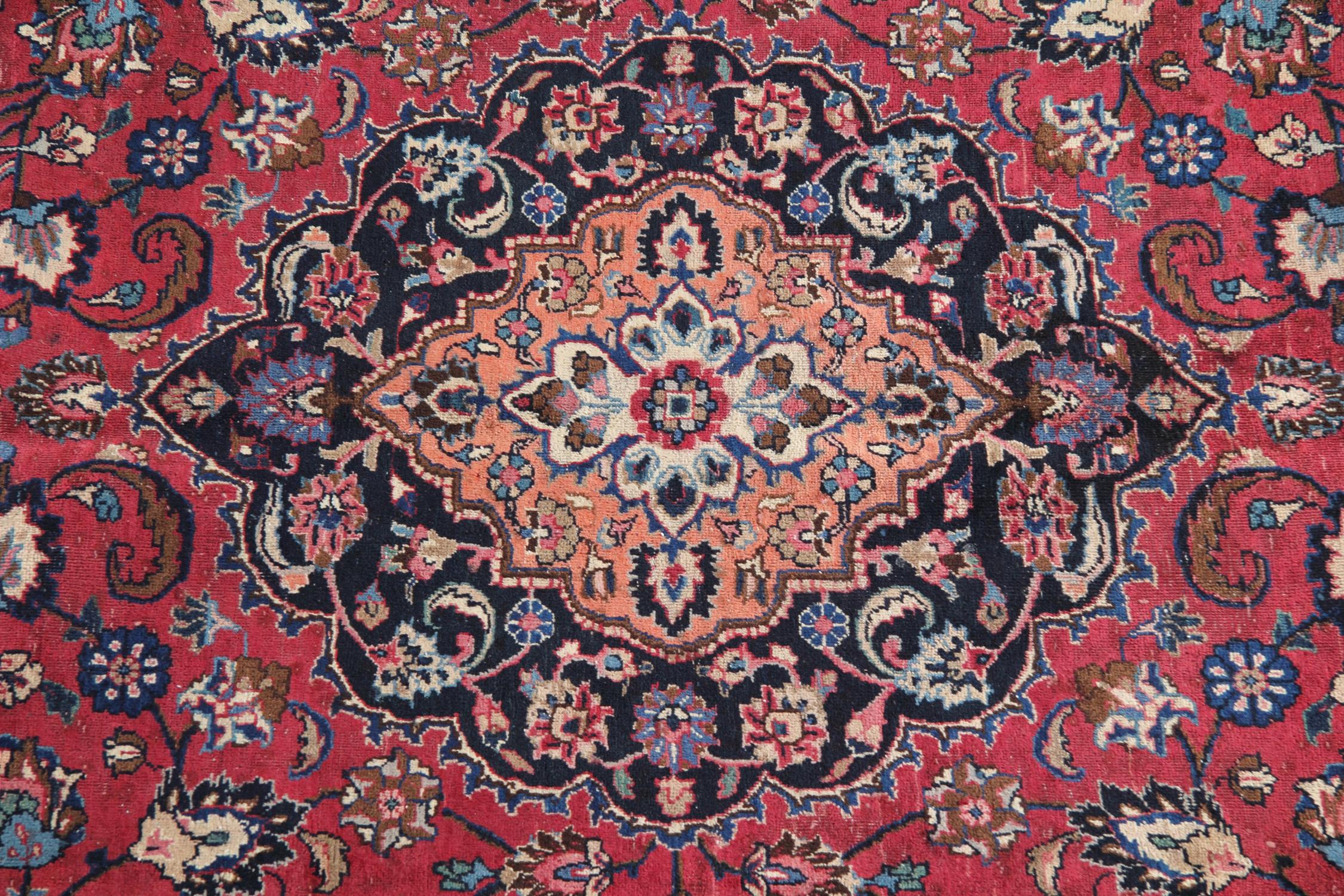 Late 20th Century Large Handmade Carpet Traditional Red Wool Rug Oriental Carpet