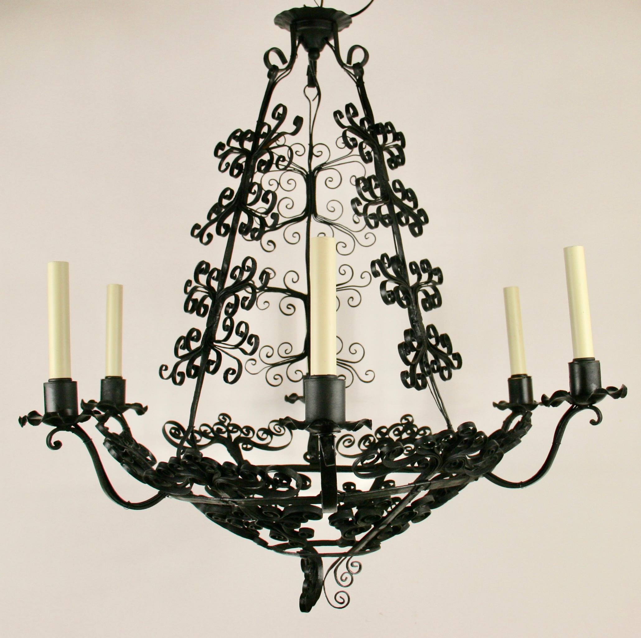 Large Handmade Country French Chandelier, circa 1920s For Sale 1