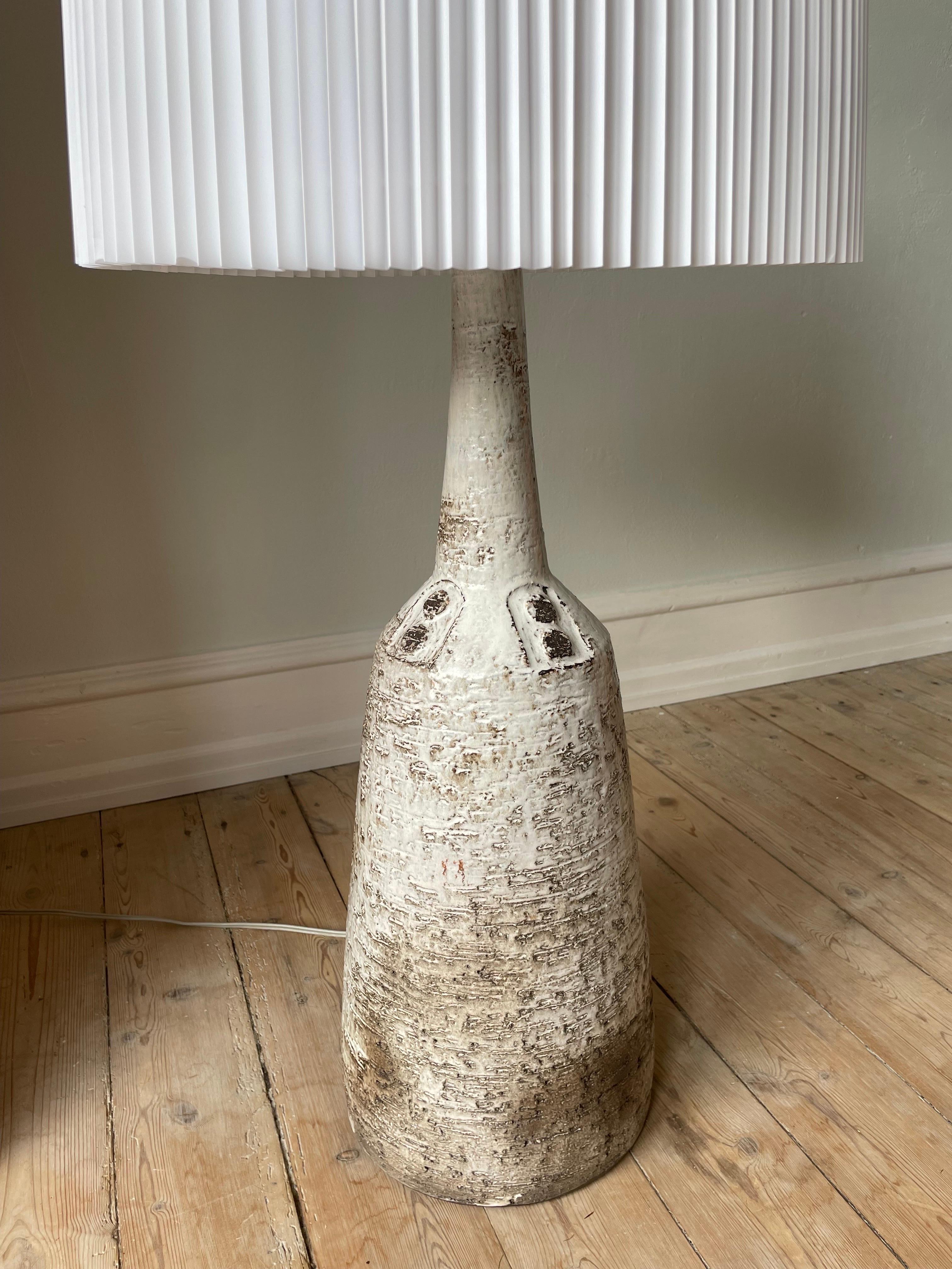 Large Handmade Ceramic Floor Lamp by Danish Sejer Keramik, 1960s In Good Condition For Sale In Copenhagen, DK