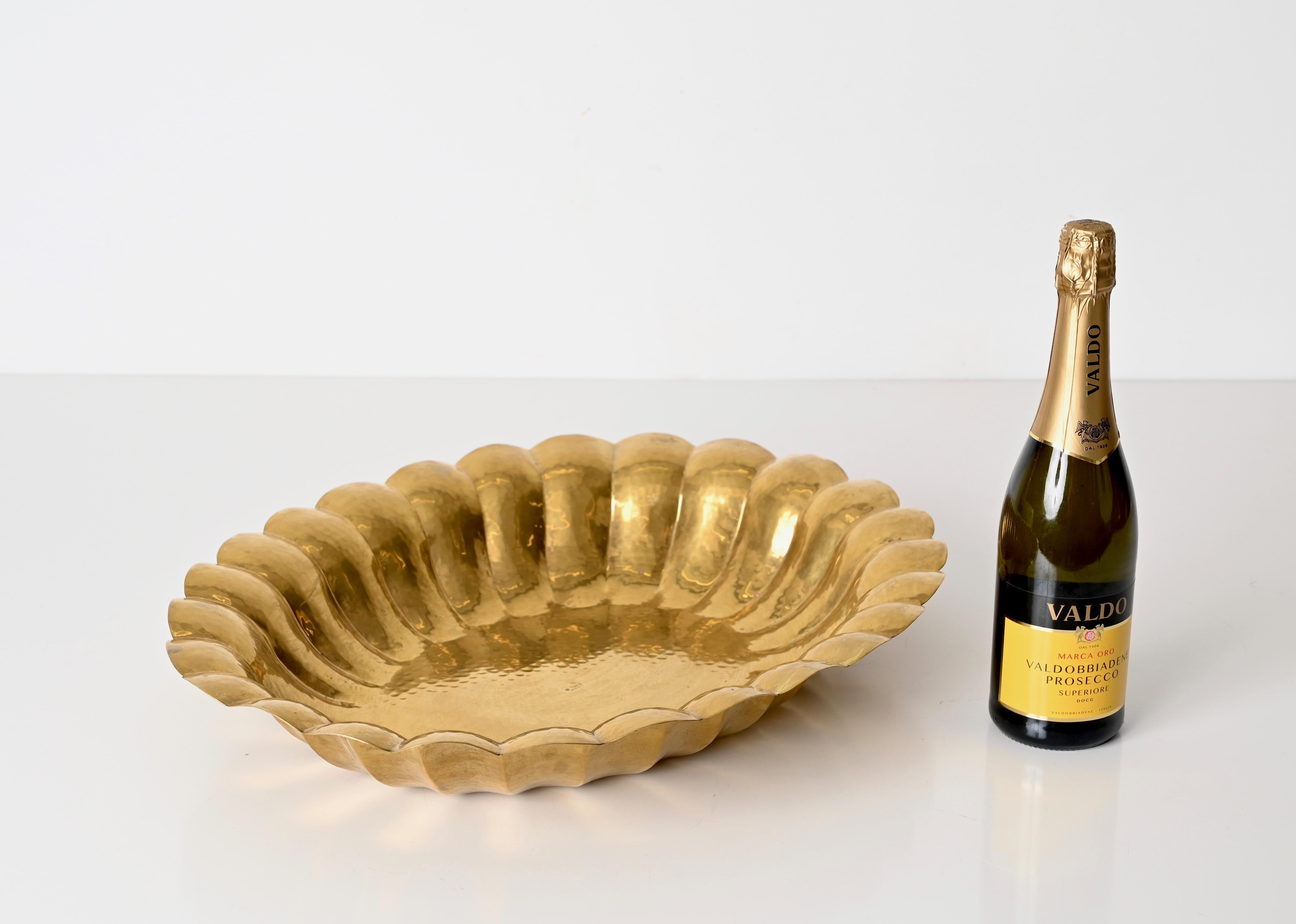 Large Handmade Hammered Brass Centerpiece Bowl by Renzo Cassetti, Italy 1970s 10