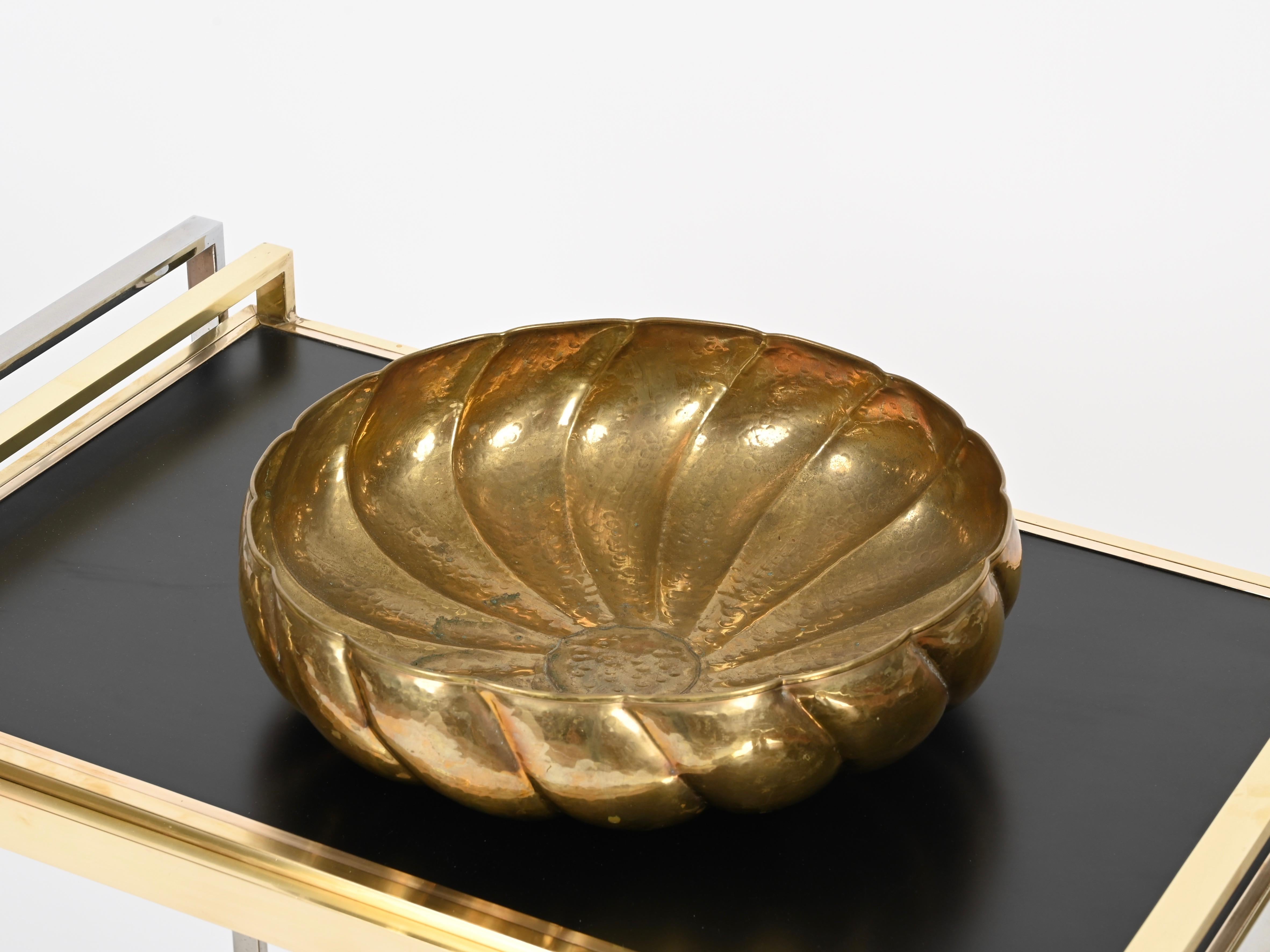 Late 20th Century Large Handmade Hammered Brass Centerpiece Bowl by Renzo Cassetti, Italy 1970s