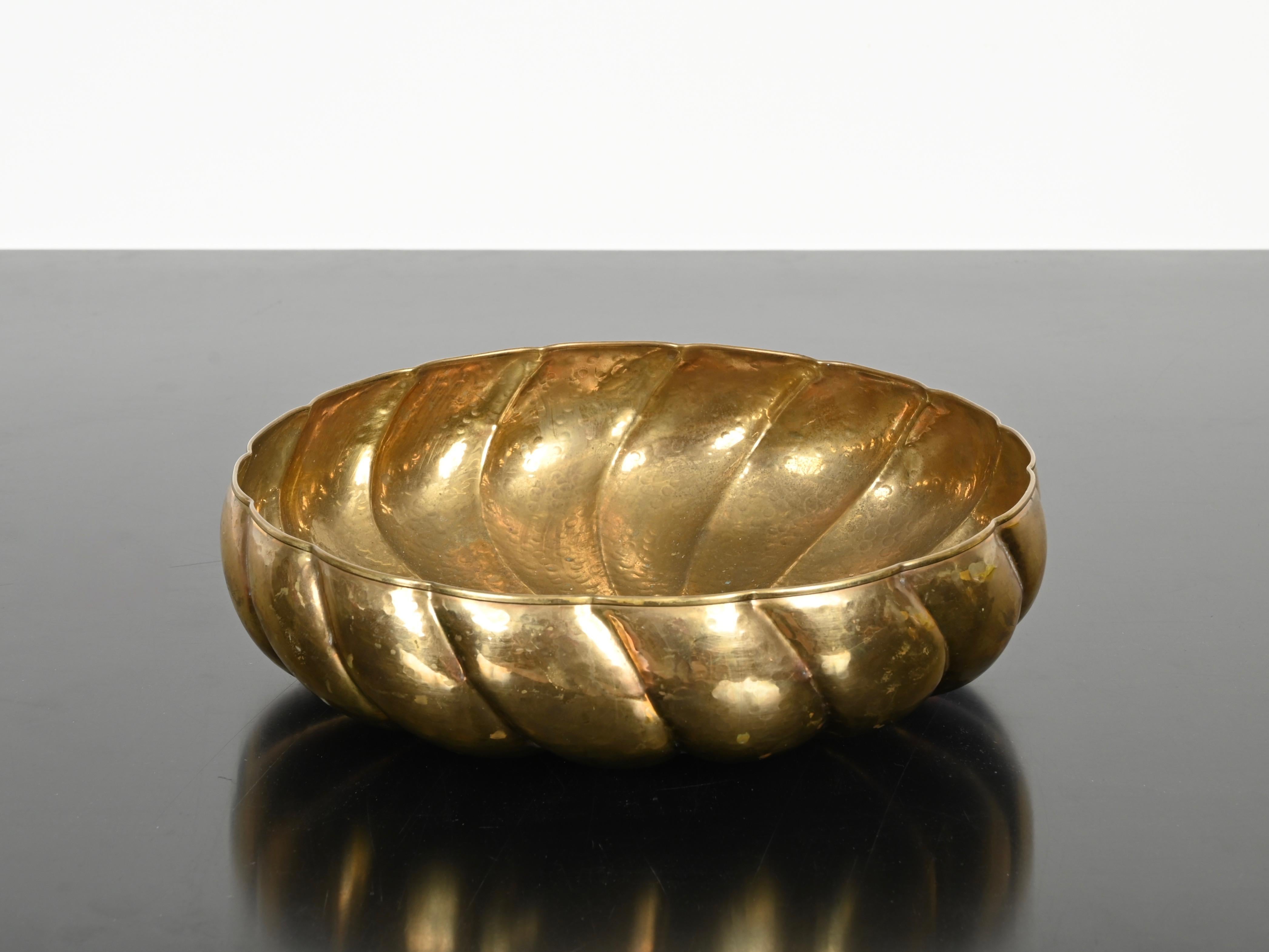 Large Handmade Hammered Brass Centerpiece Bowl by Renzo Cassetti, Italy 1970s 1