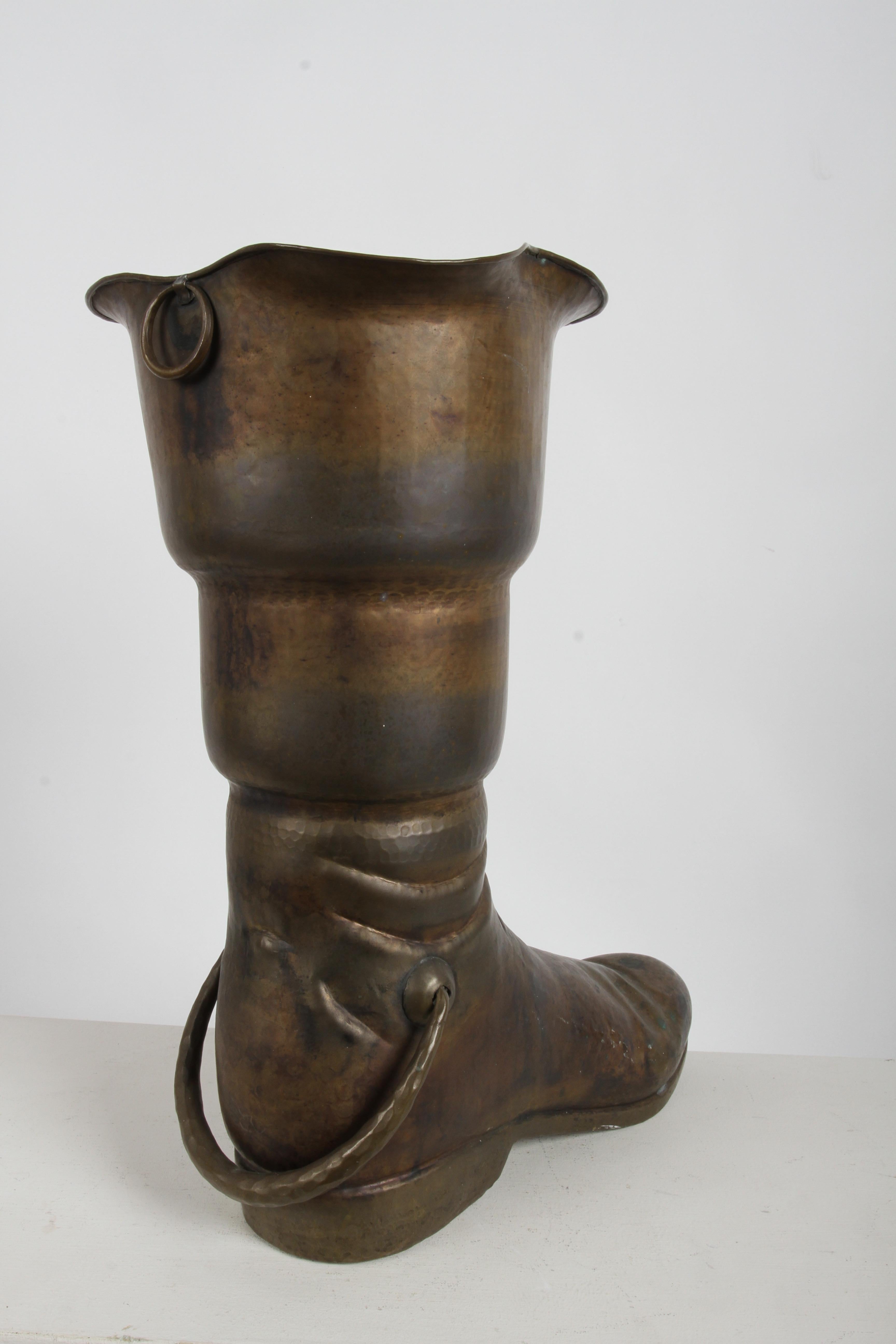 Grand porte-parapluie ou porte-canne italien des années 1950 - Patine laiton vieillie - -... en vente 5