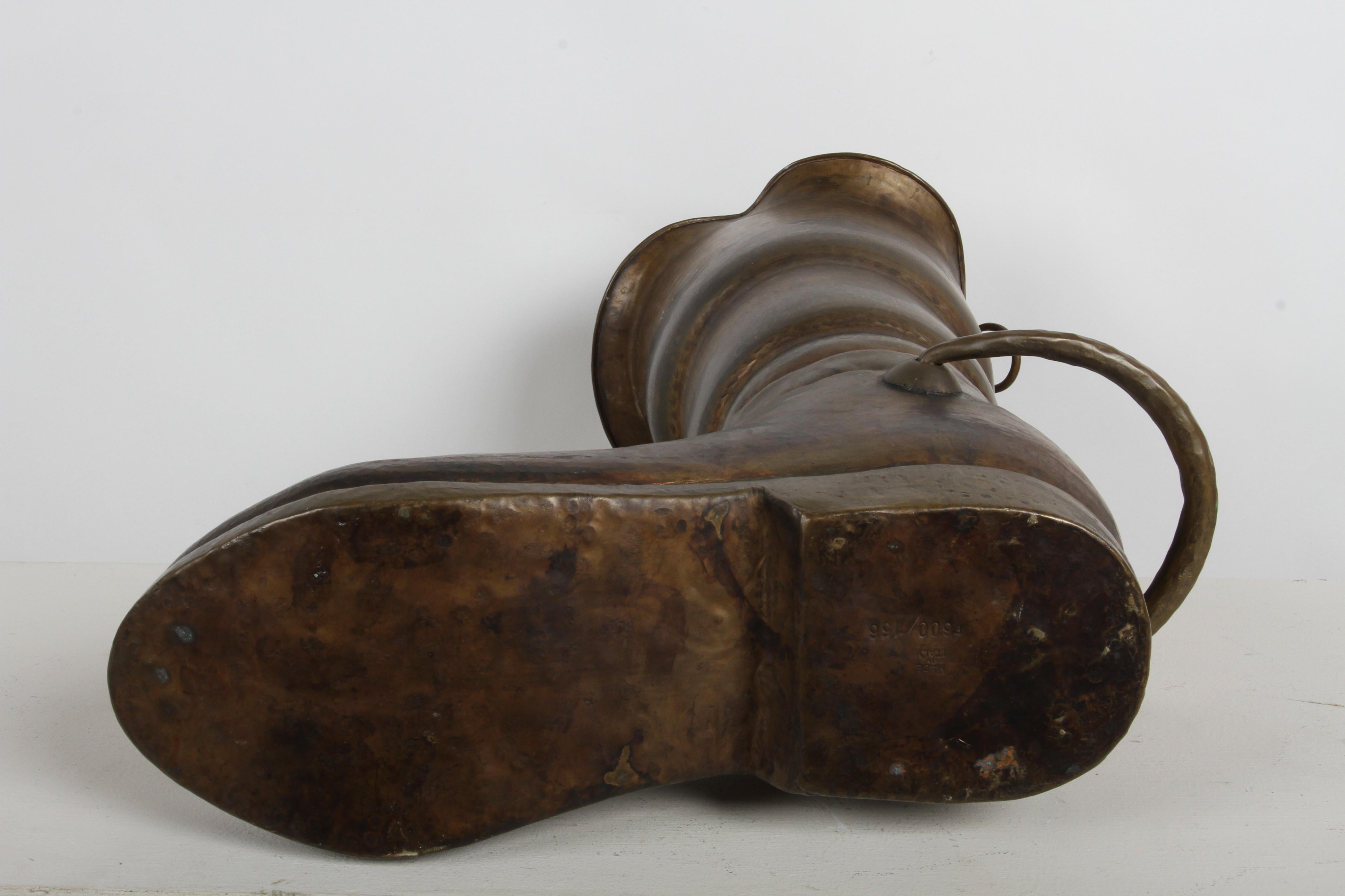 Grand porte-parapluie ou porte-canne italien des années 1950 - Patine laiton vieillie - -... en vente 10