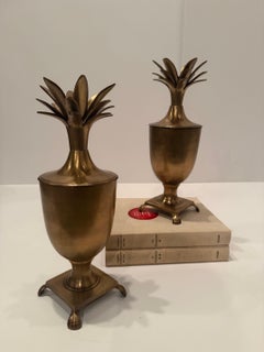 Grande paire de jarres à ananas à couvercle en laiton