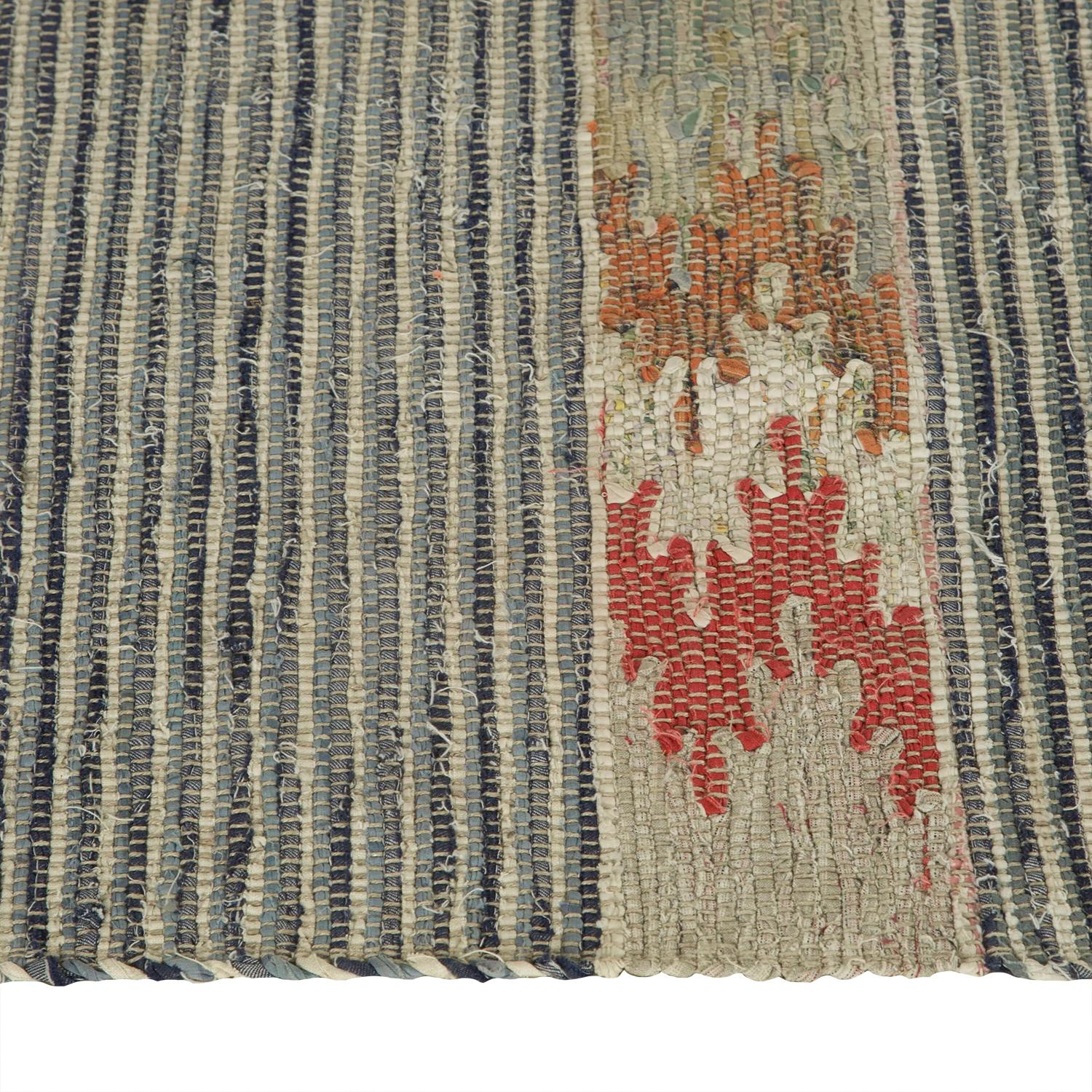 Hand-Woven Large Handwoven 20th Century Swedish Rug For Sale