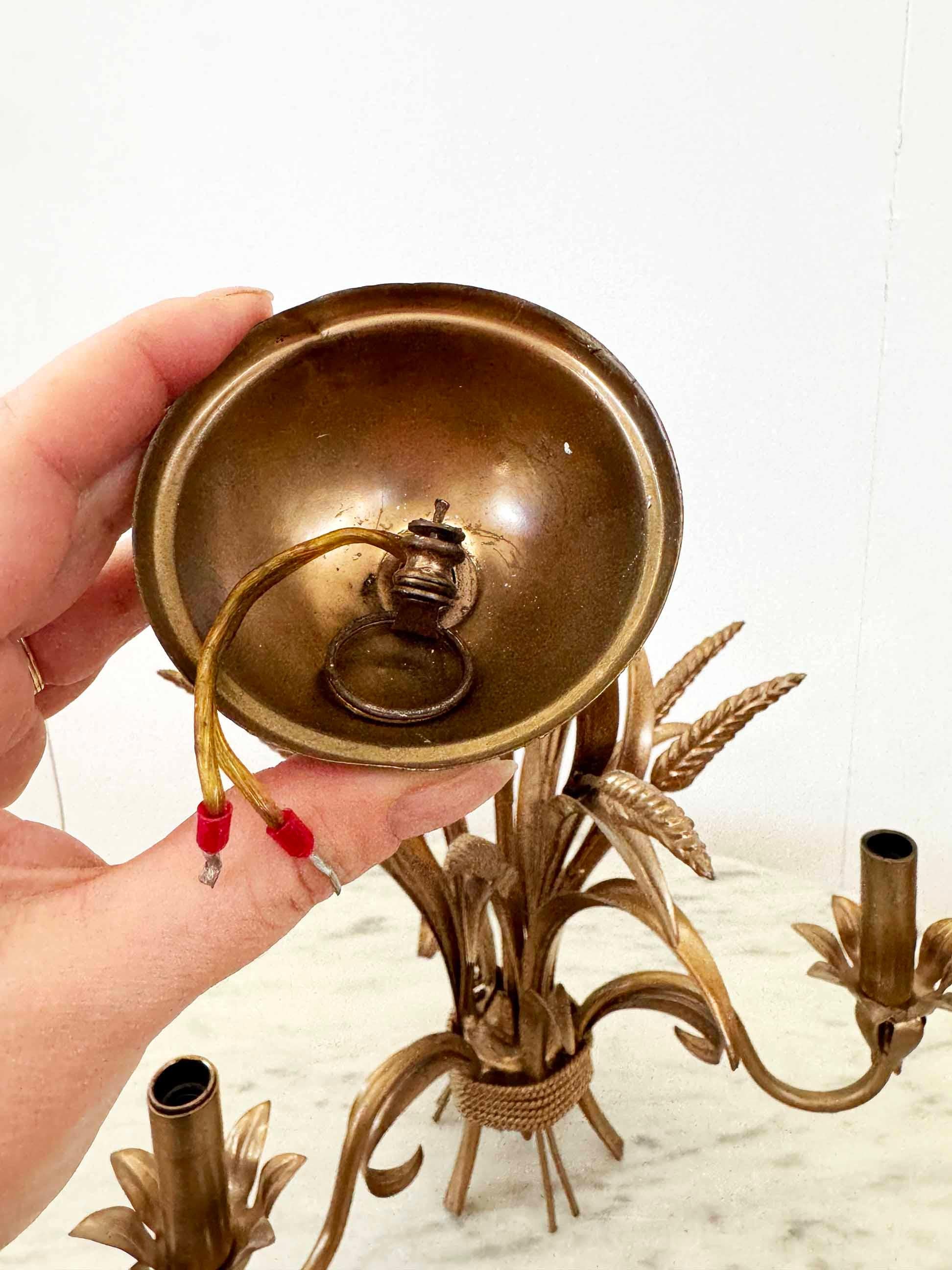 Fine XX secolo Grande lampada a sospensione disegnata da Hans Kogl, anni '70, Made in Italy in vendita