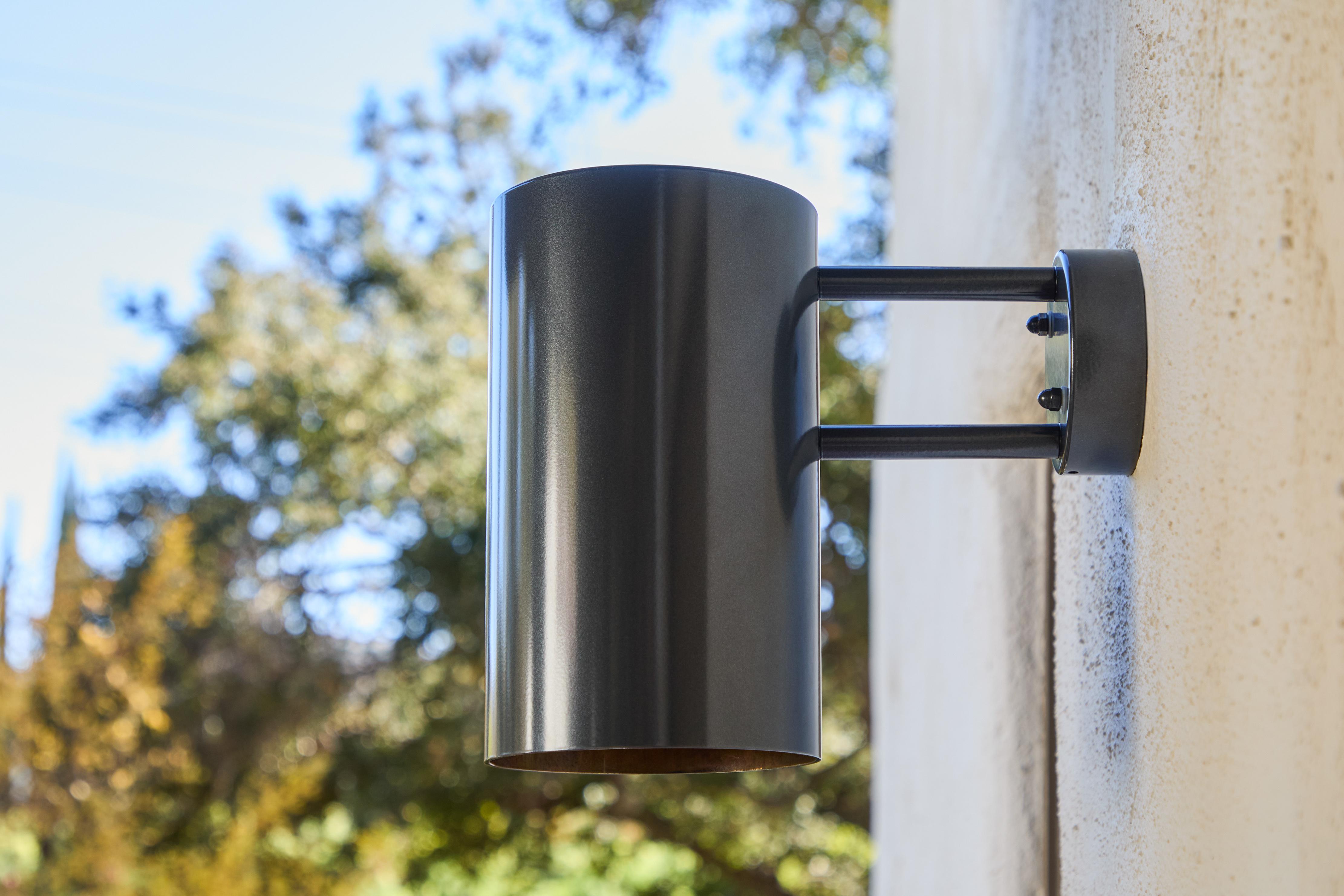Scandinavian Modern Large Hans-Agne Jakobsson C627 'Rulle' Outdoor Sconce in Painted Steel For Sale