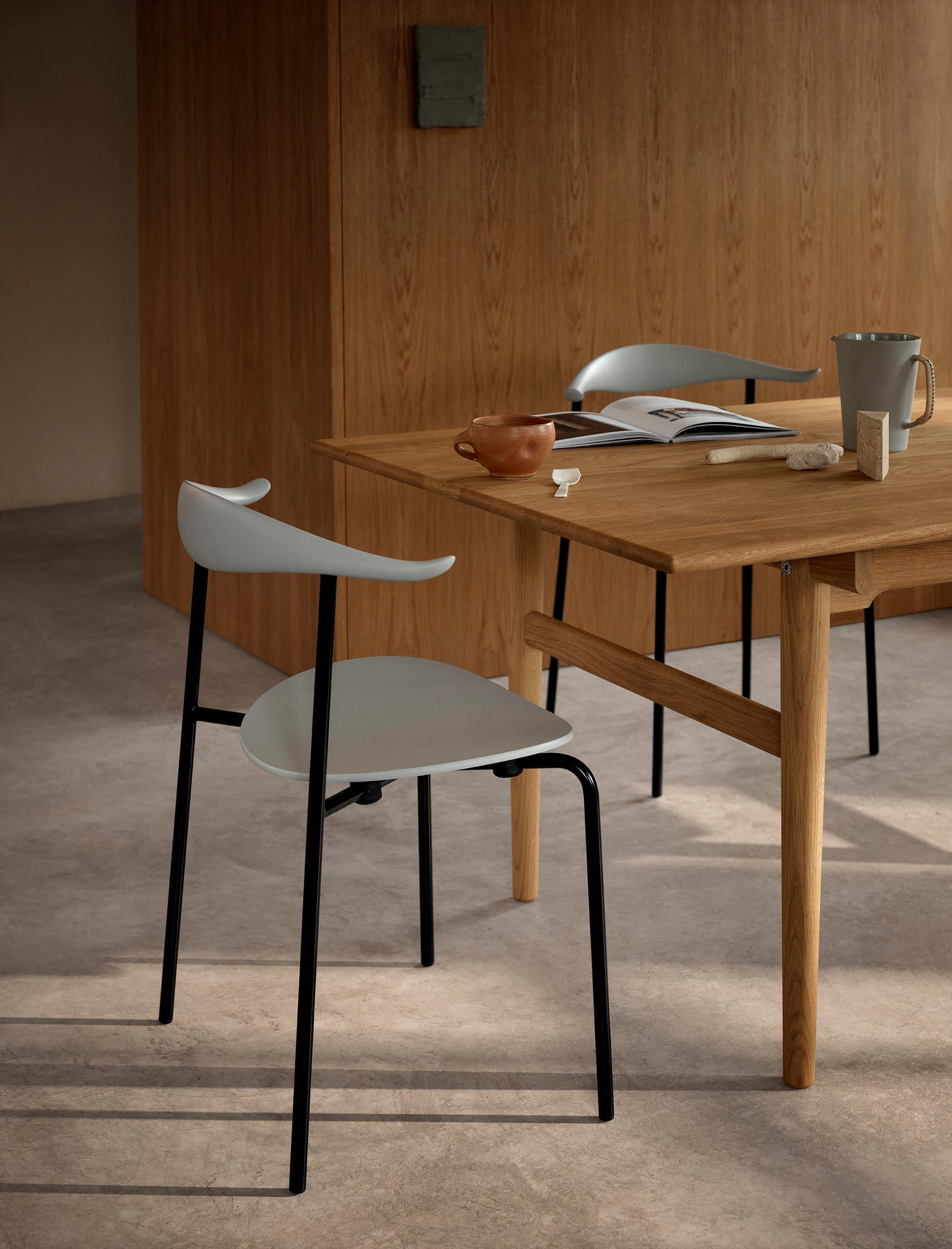 Large Hans J Wegner 'CH327' Dining Table in Oiled Oak for Carl Hansen & Son For Sale 4