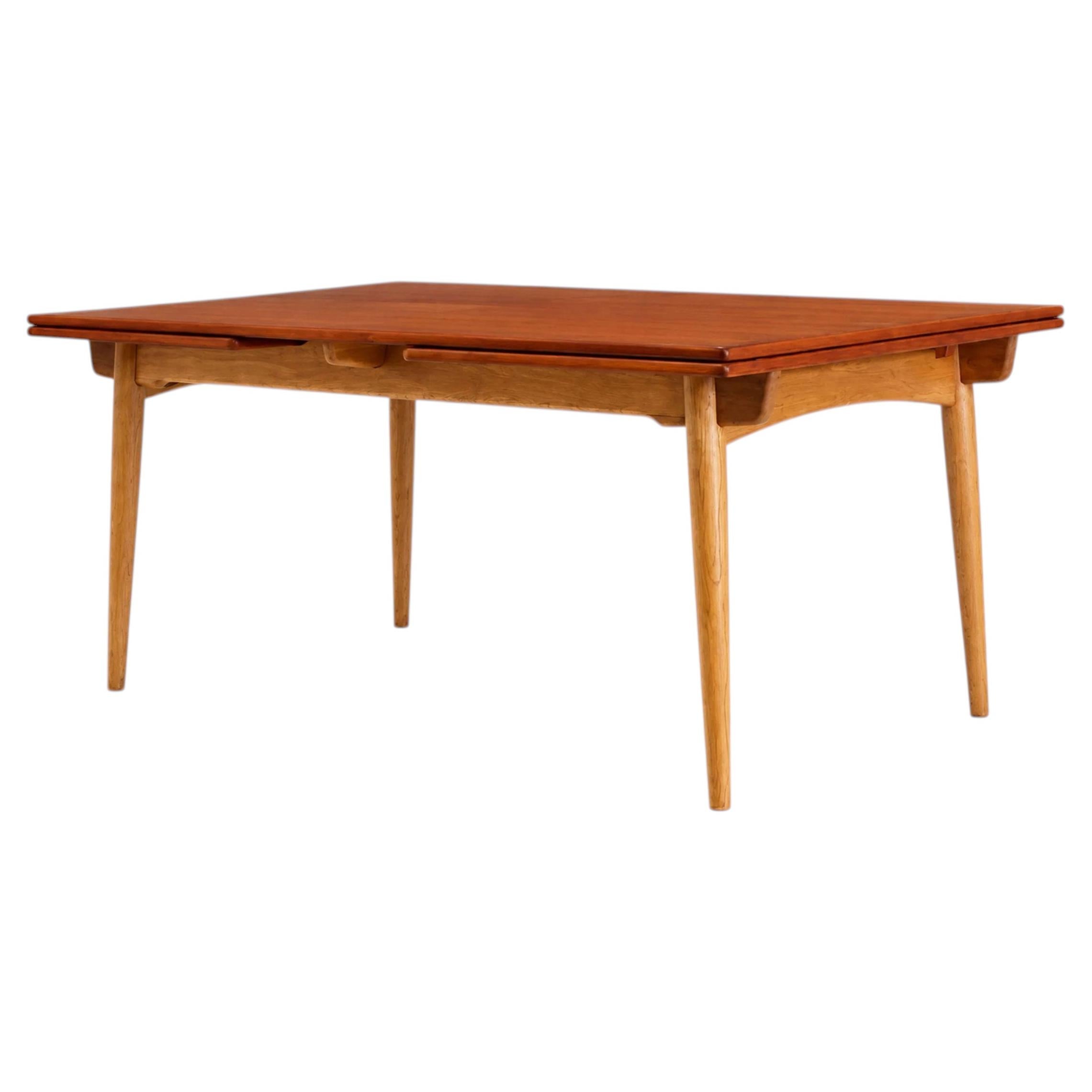 Large Hans J. Wegner Extendable Dining Table AT-312, Teak & Oak, 1950 original