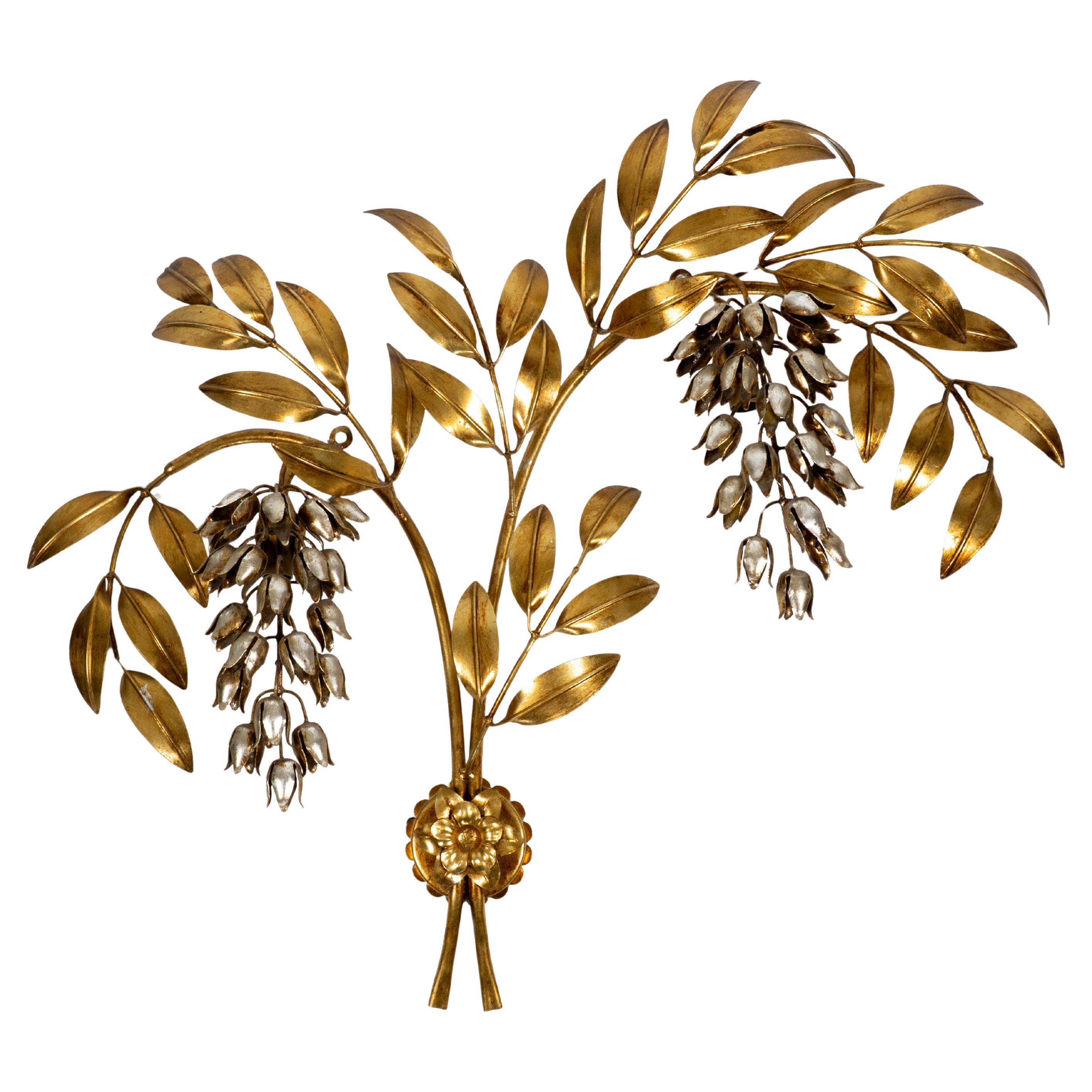 Large Hans Kögl 1970s Hollywood Regency Gilt Metal Pioggia d'Oro Wall Light