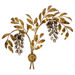 Large Hans Kögl 1970s Hollywood Regency Gilt Metal Pioggia d'Oro Wall Light
