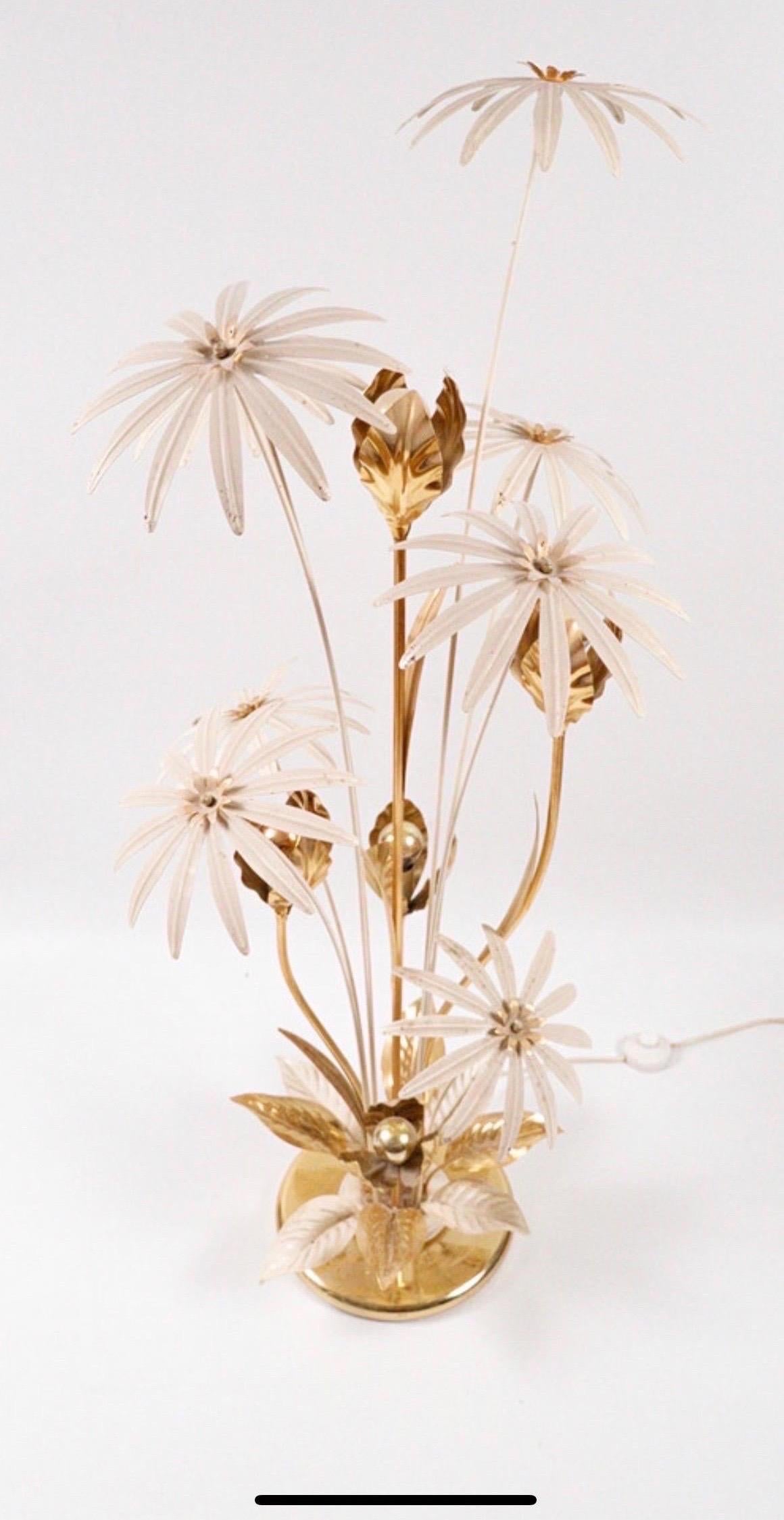 Late 20th Century Large Hans Kögl Flower Floor lamp in Brass and Iron, Germany 1970ies For Sale