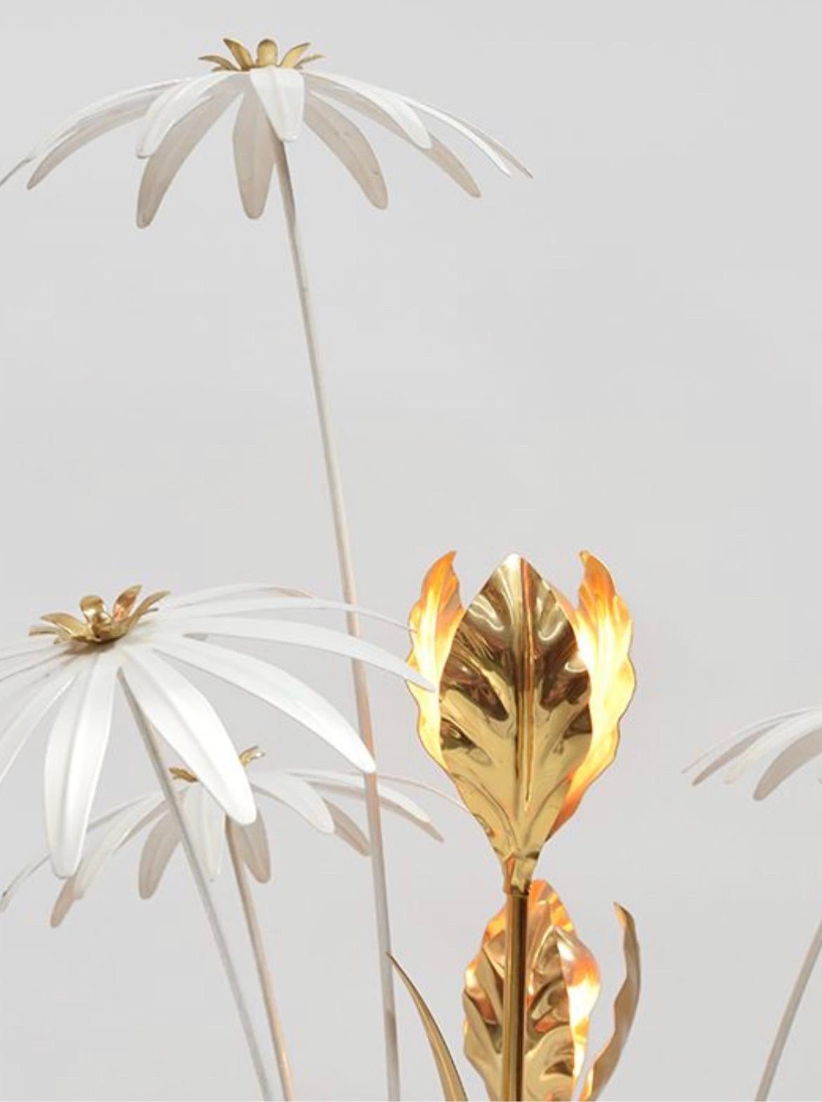 Large Hans Kögl Flower Floor lamp in Brass and Iron, Germany 1970ies For Sale 2