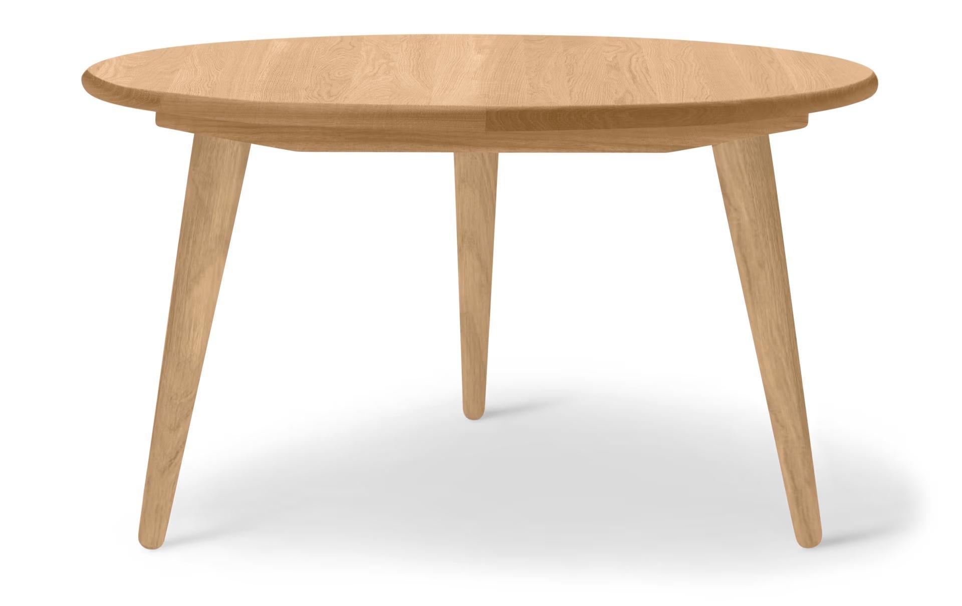 Mesa baja grande Hans Wegner 