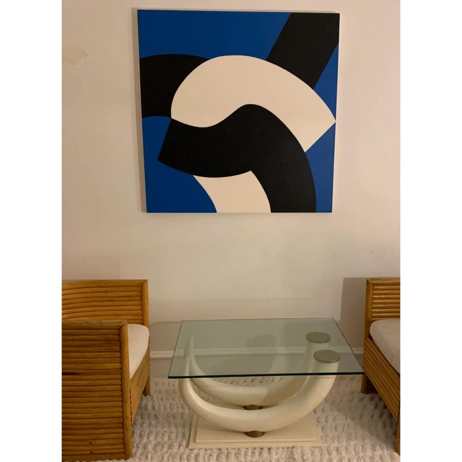 This showstopping figural painting is in le mode of Sonia DeLaunay.

Its not terribly old, painted in 2006 and signed as such.

It vibes incredibly well with Pop Art pieces.

The perfect shade of blue that evokes sky & sea alike.
 