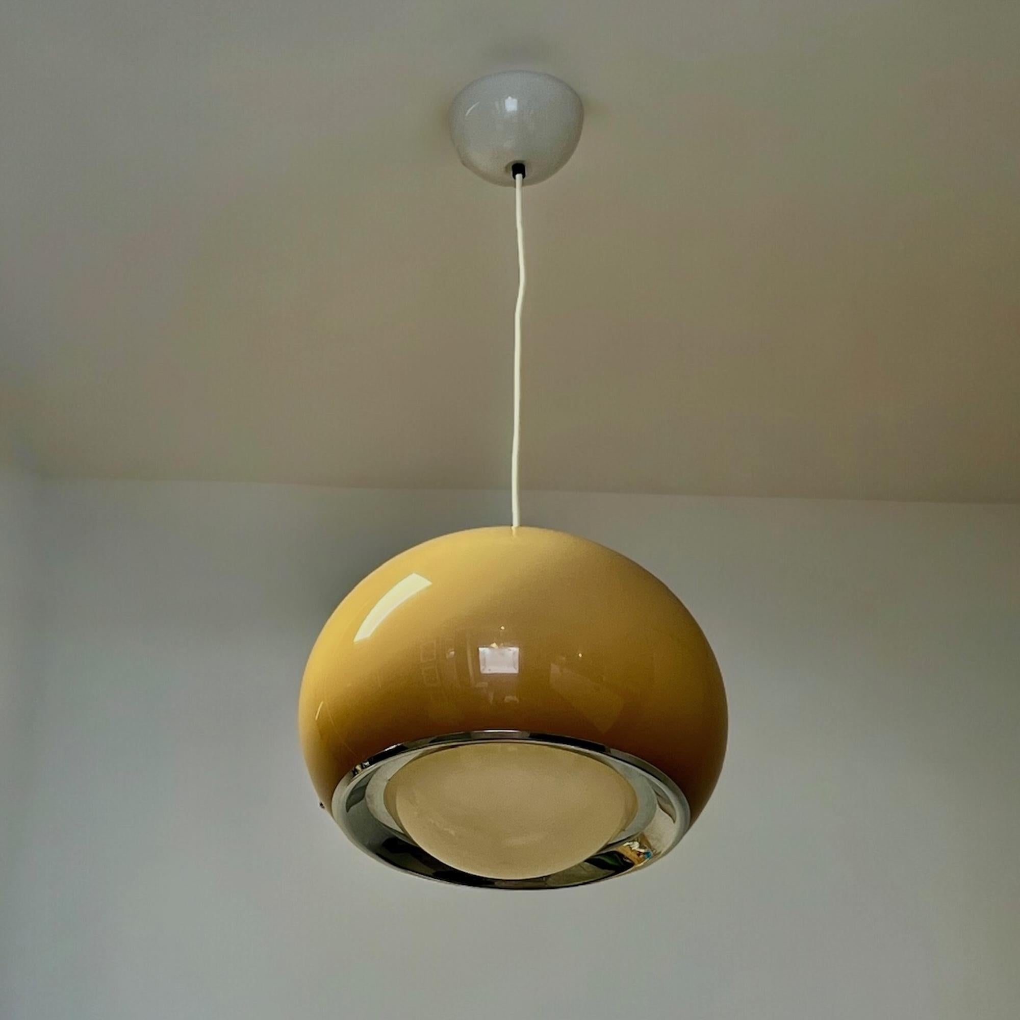 Metal Large Harvey Guzzini BUD 3059 Acrylic Hanging Lamp in Gradient Brown