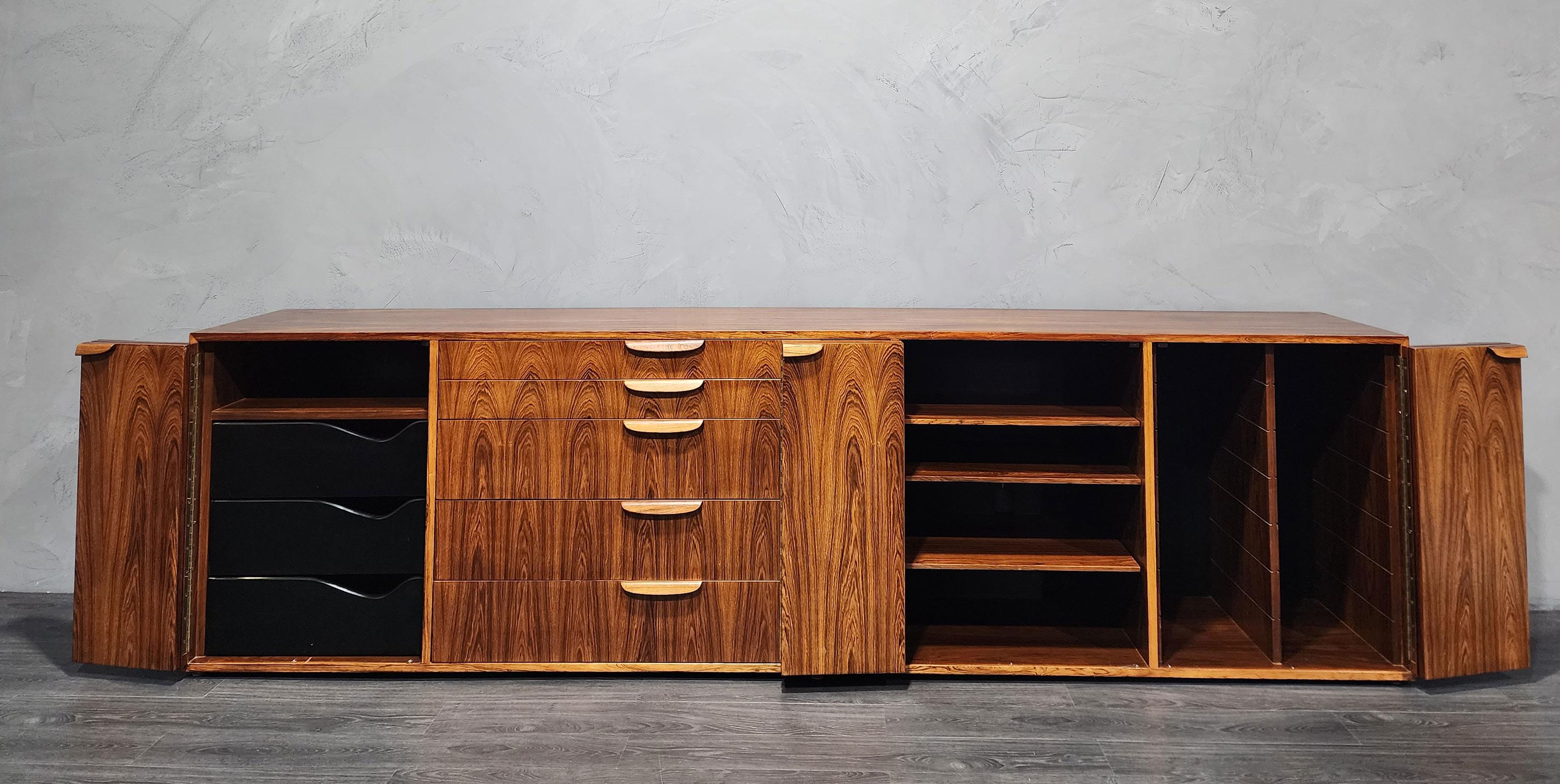 Large Harvey Probber Sideboard in Rosewood For Sale 5