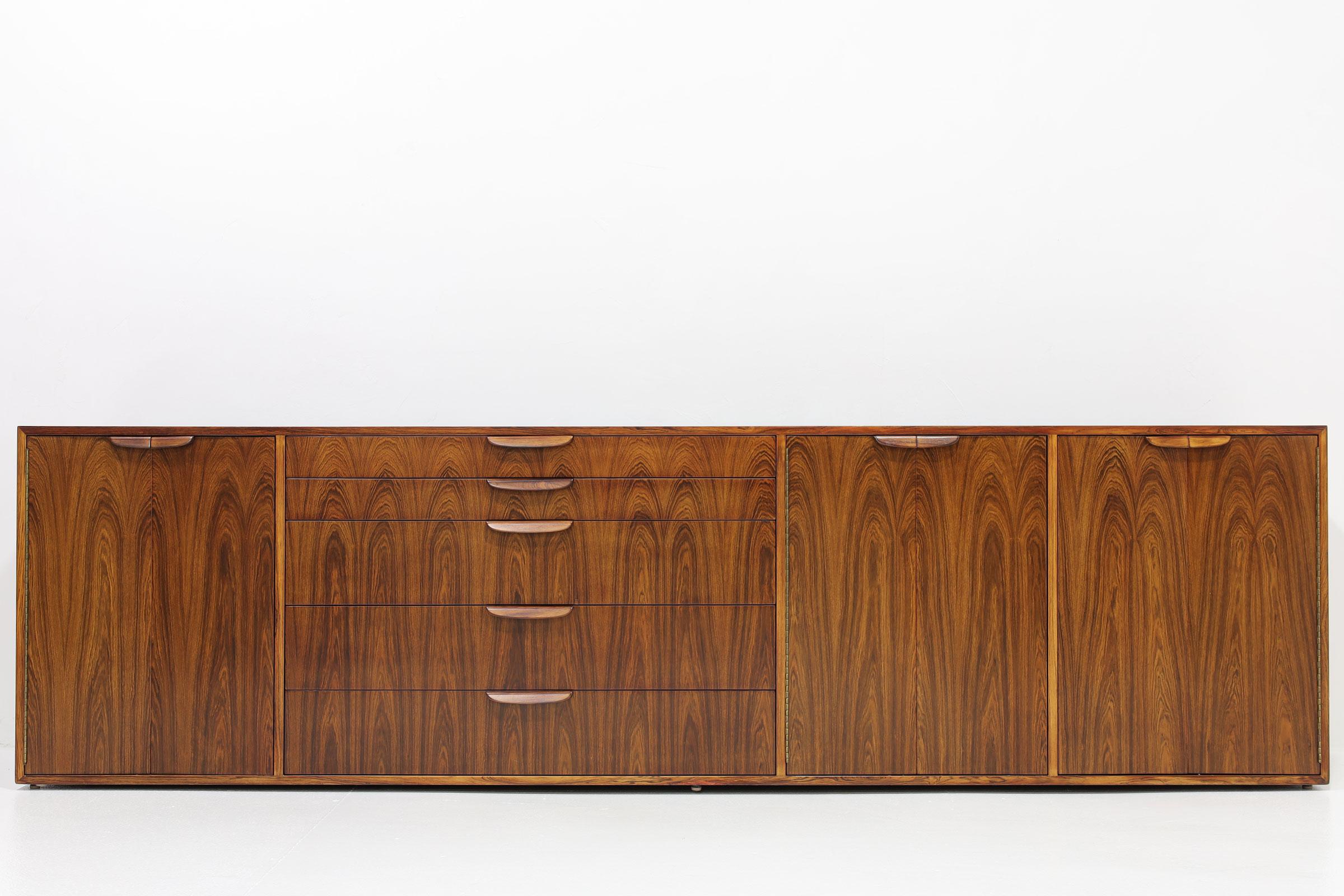 Large Harvey Probber Sideboard in Rosewood For Sale 4
